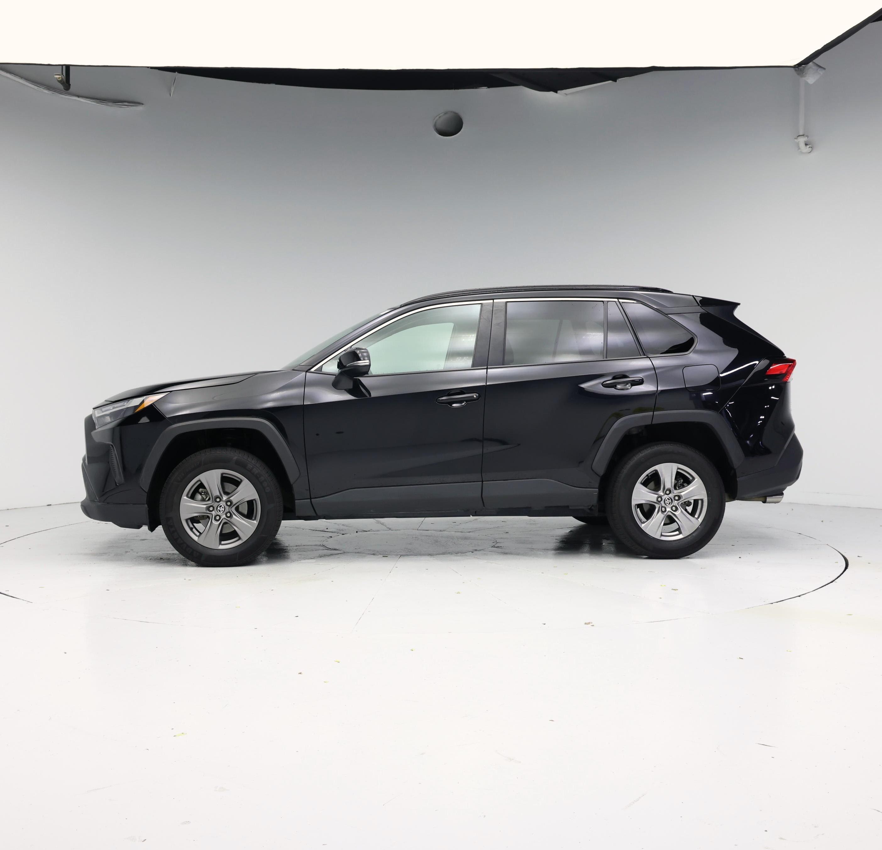 Thumbnail: 2023 Toyota RAV4 - 3