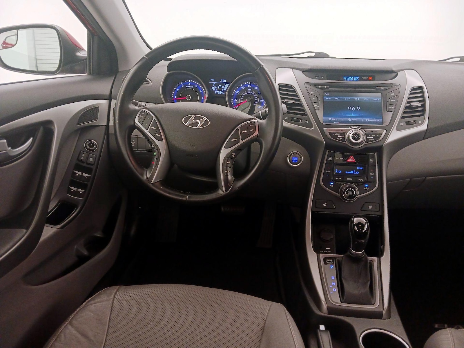 2016 Hyundai Elantra Limited - Photo 11