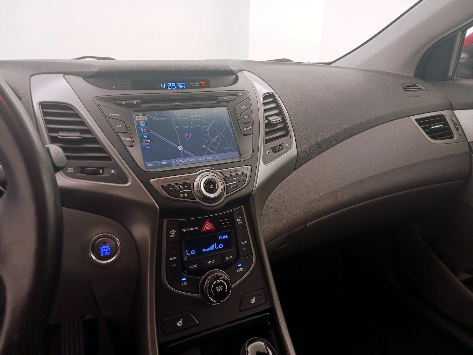 2016 Hyundai Elantra Limited - Photo 15