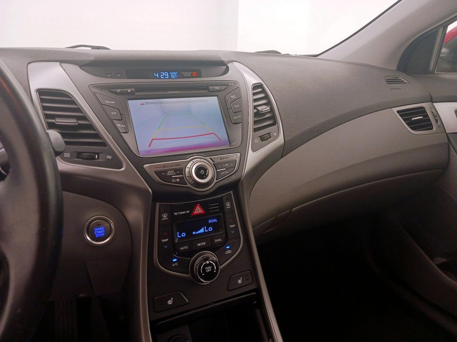 2016 Hyundai Elantra Limited - Photo 16