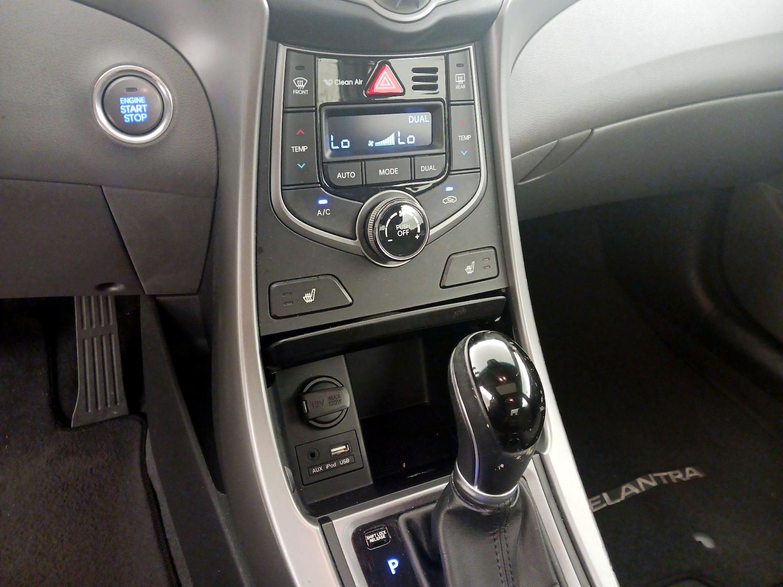 2016 Hyundai Elantra Limited - Photo 18