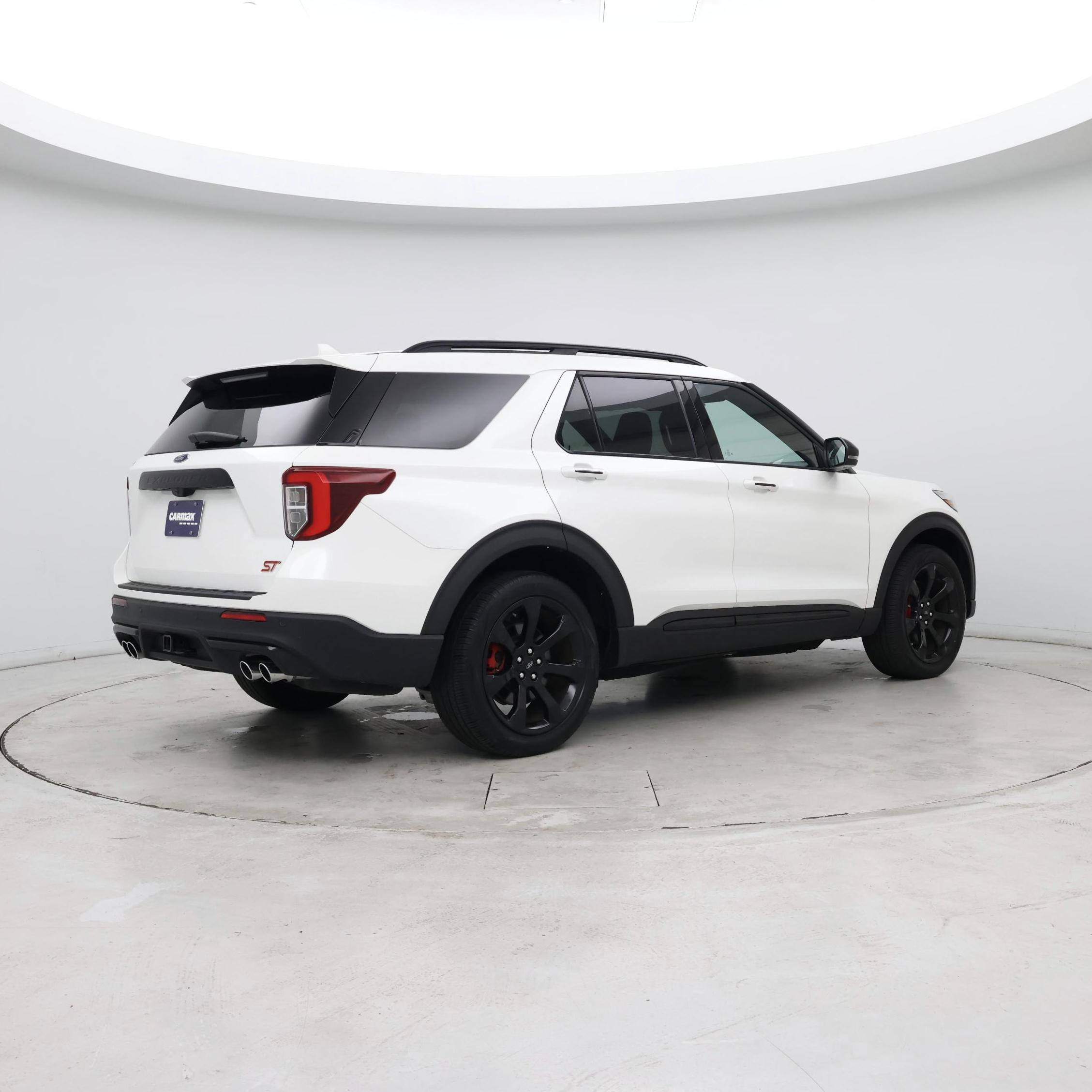 Thumbnail: 2023 Ford Explorer - 6