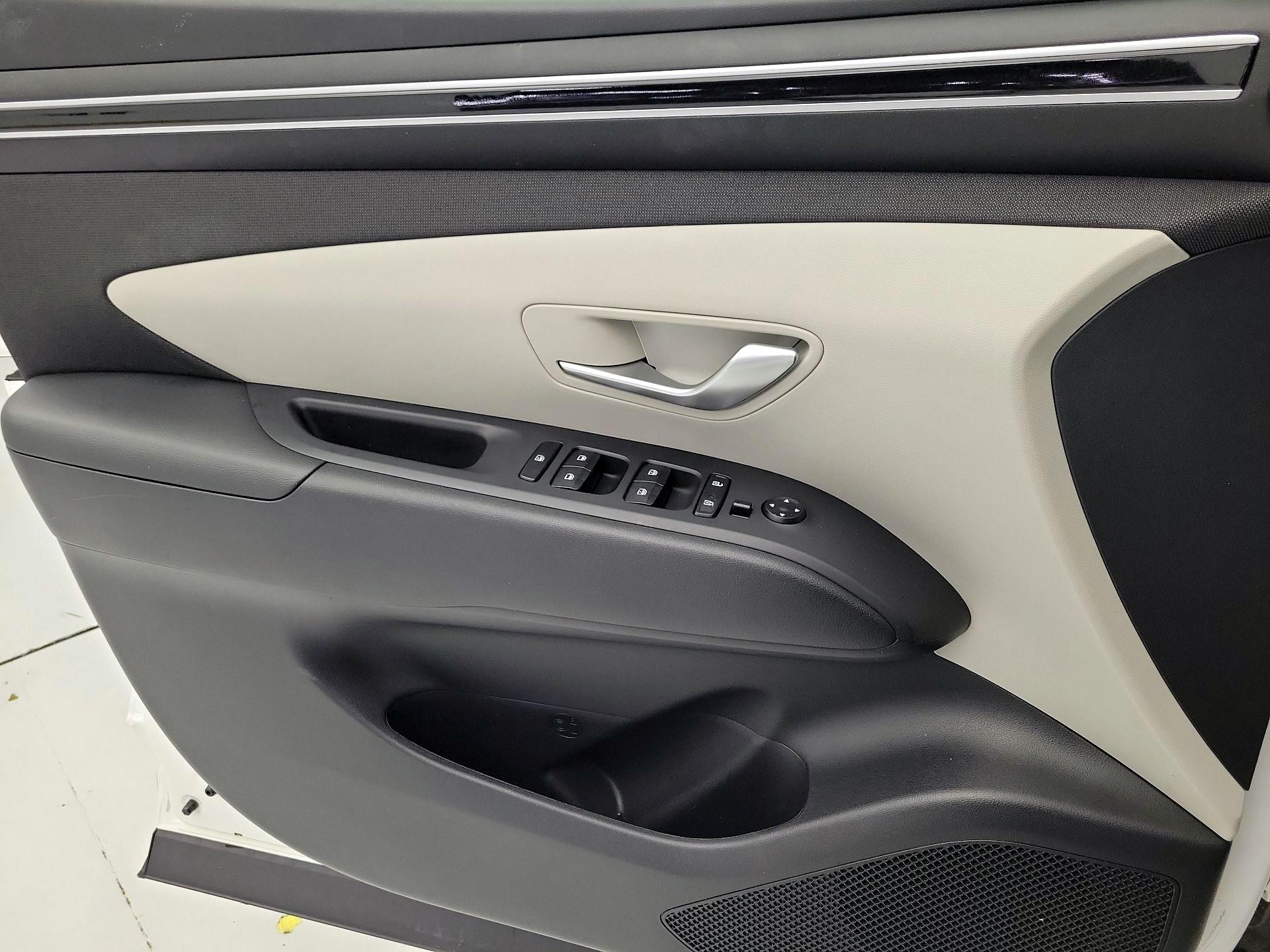 Thumbnail: 2024 Hyundai Tucson - 12