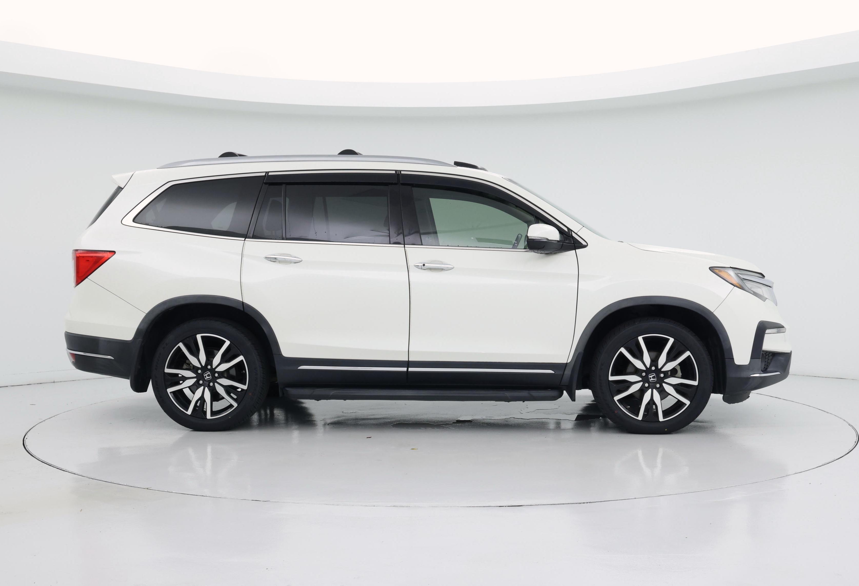Thumbnail: 2019 Honda Pilot - 7