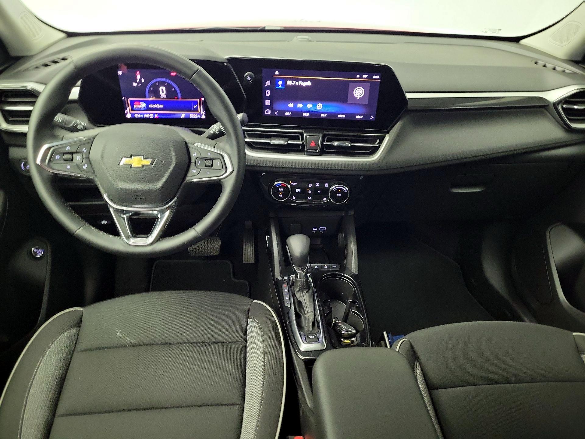 Thumbnail: 2026 Chevrolet TrailBlazer - 9