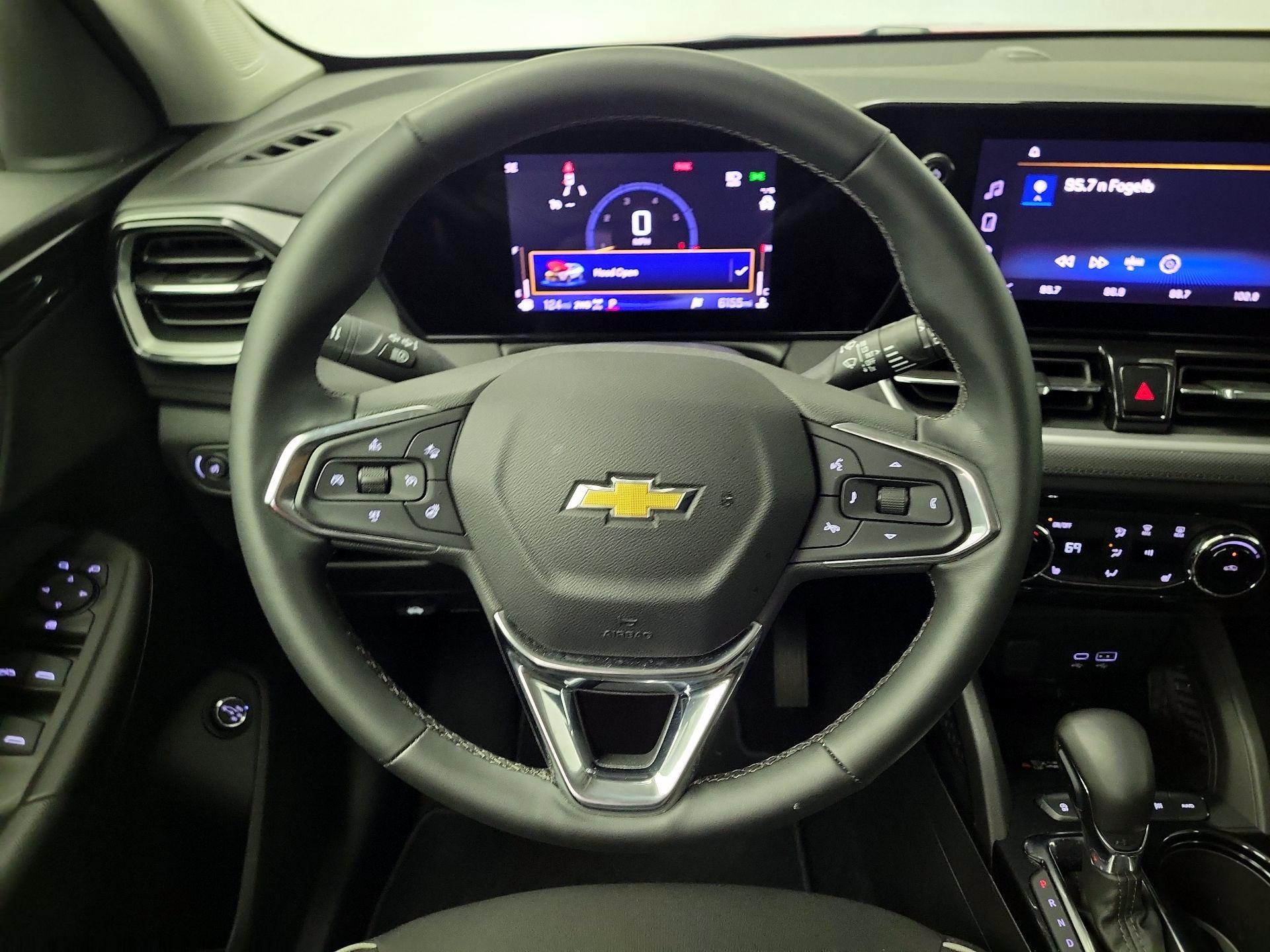 Thumbnail: 2026 Chevrolet TrailBlazer - 10