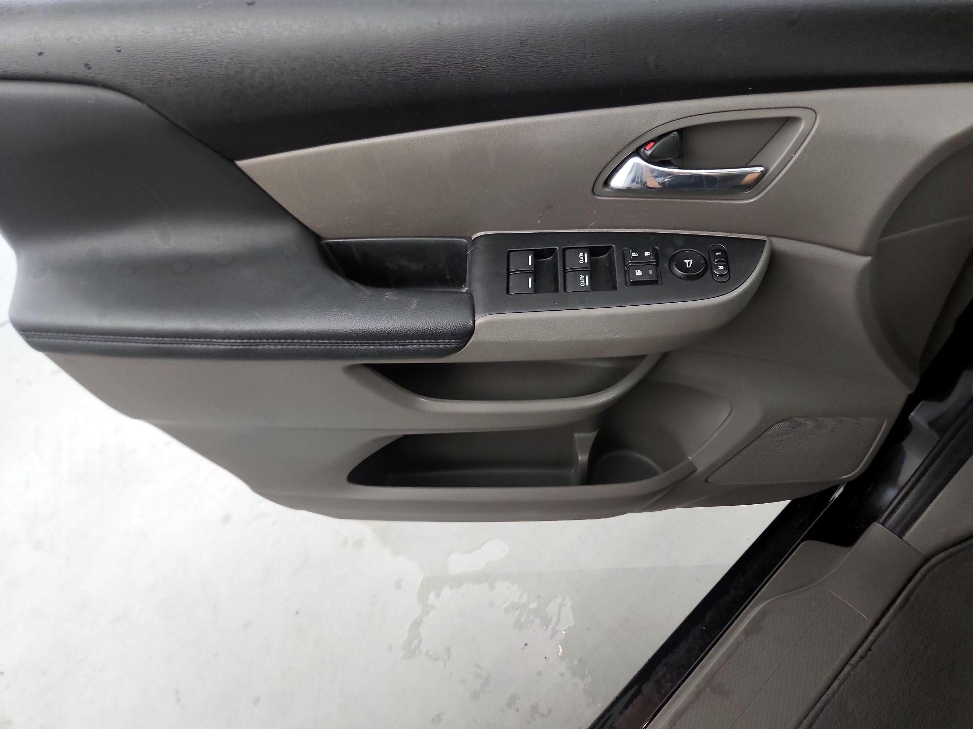 Thumbnail: 2016 Honda Odyssey - 12