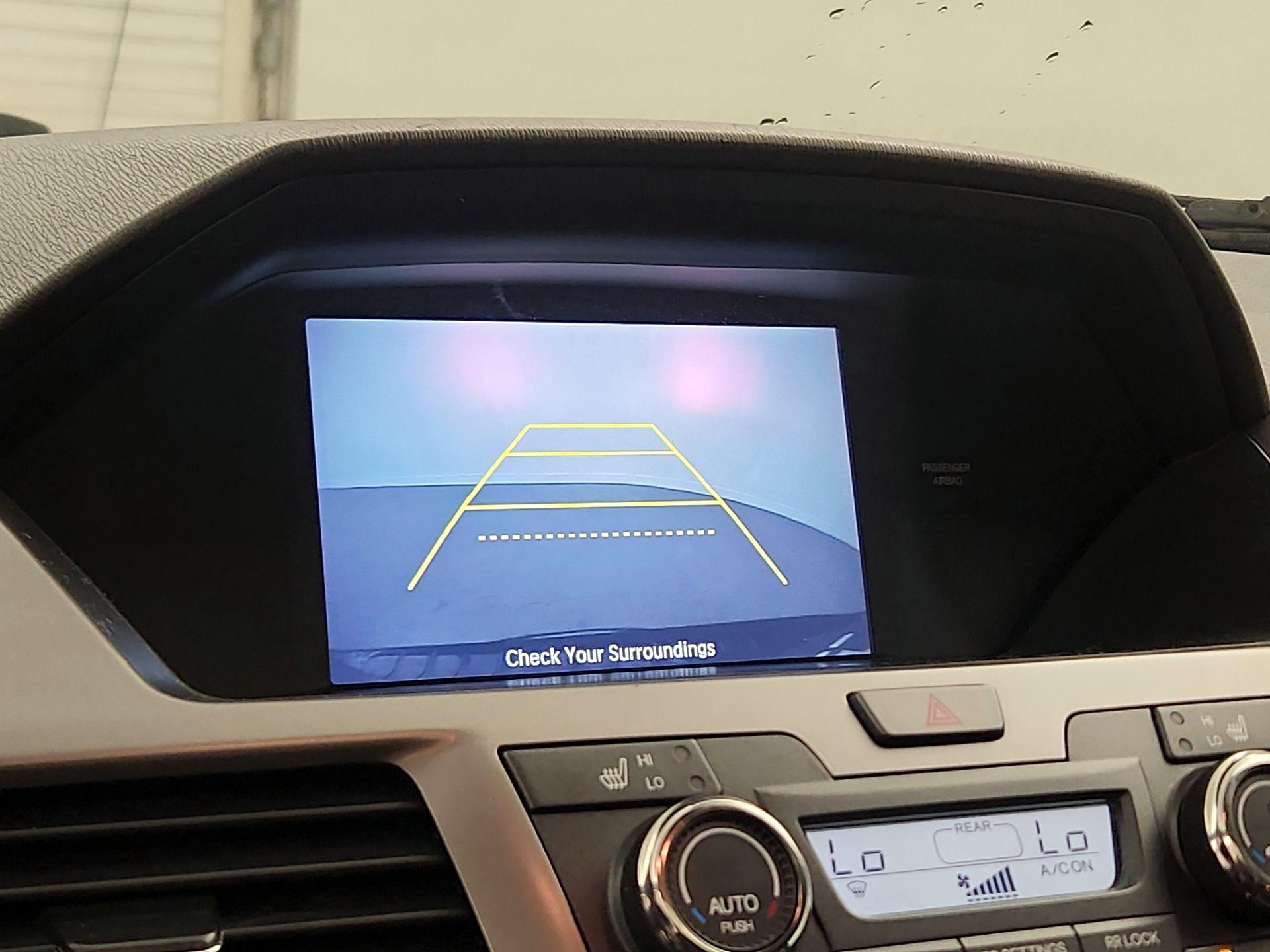 Thumbnail: 2016 Honda Odyssey - 14