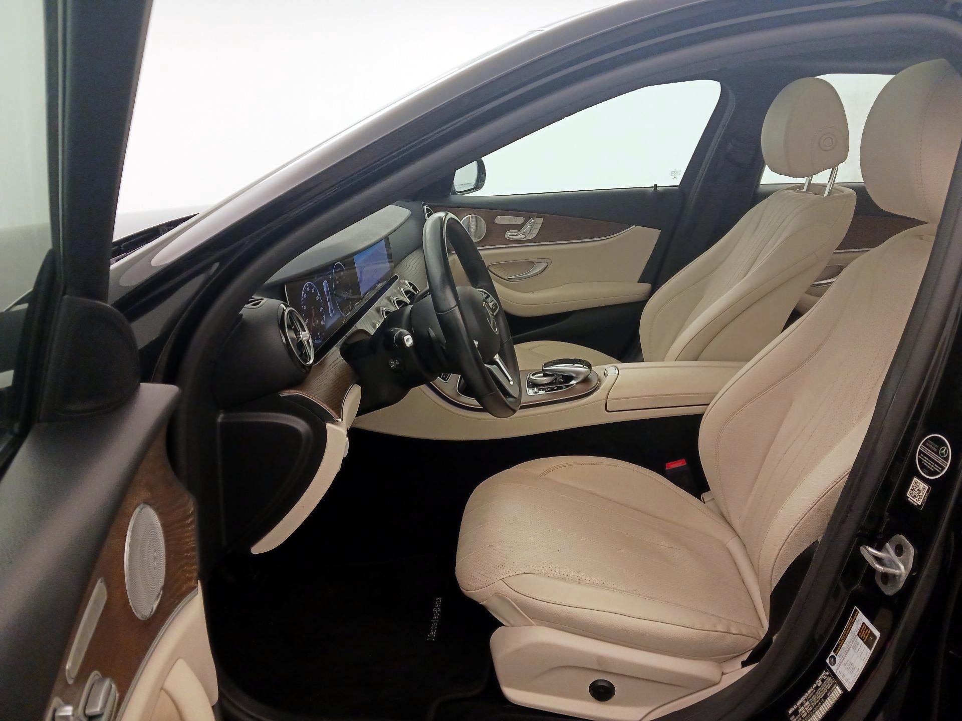 Thumbnail: 2020 Mercedes-Benz E-Class - 11