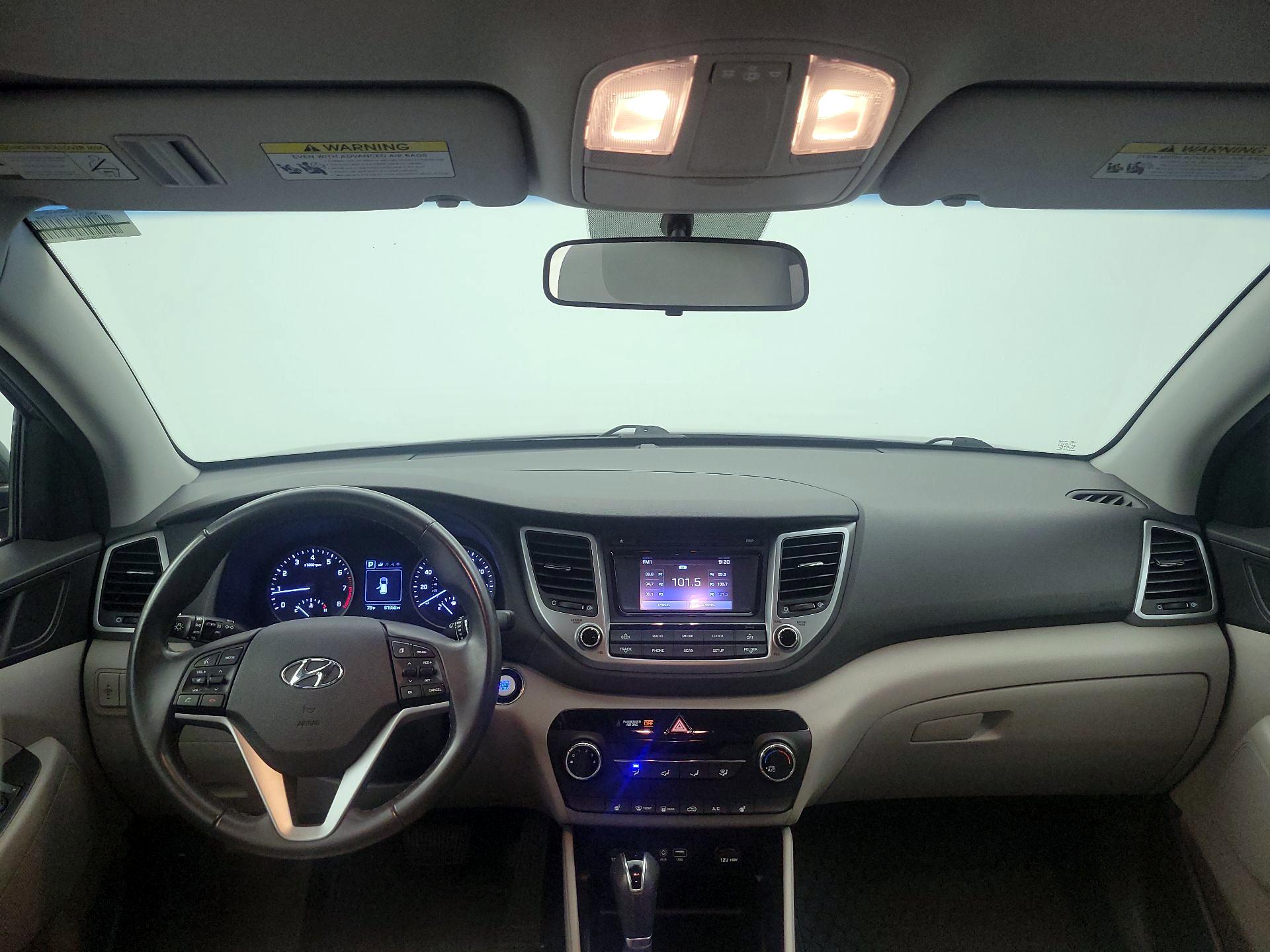 Thumbnail: 2017 Hyundai Tucson - 9