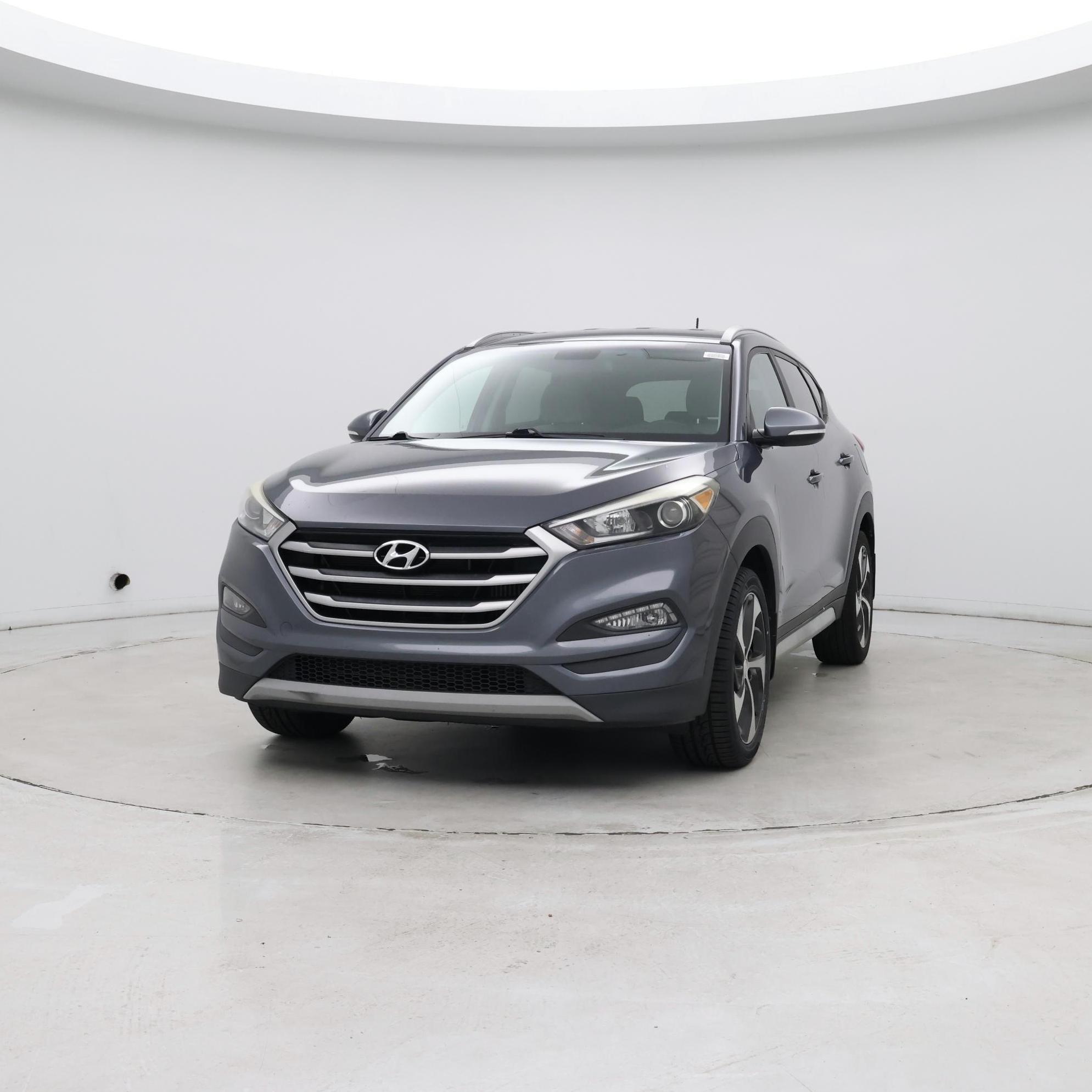 Thumbnail: 2017 Hyundai Tucson - 4