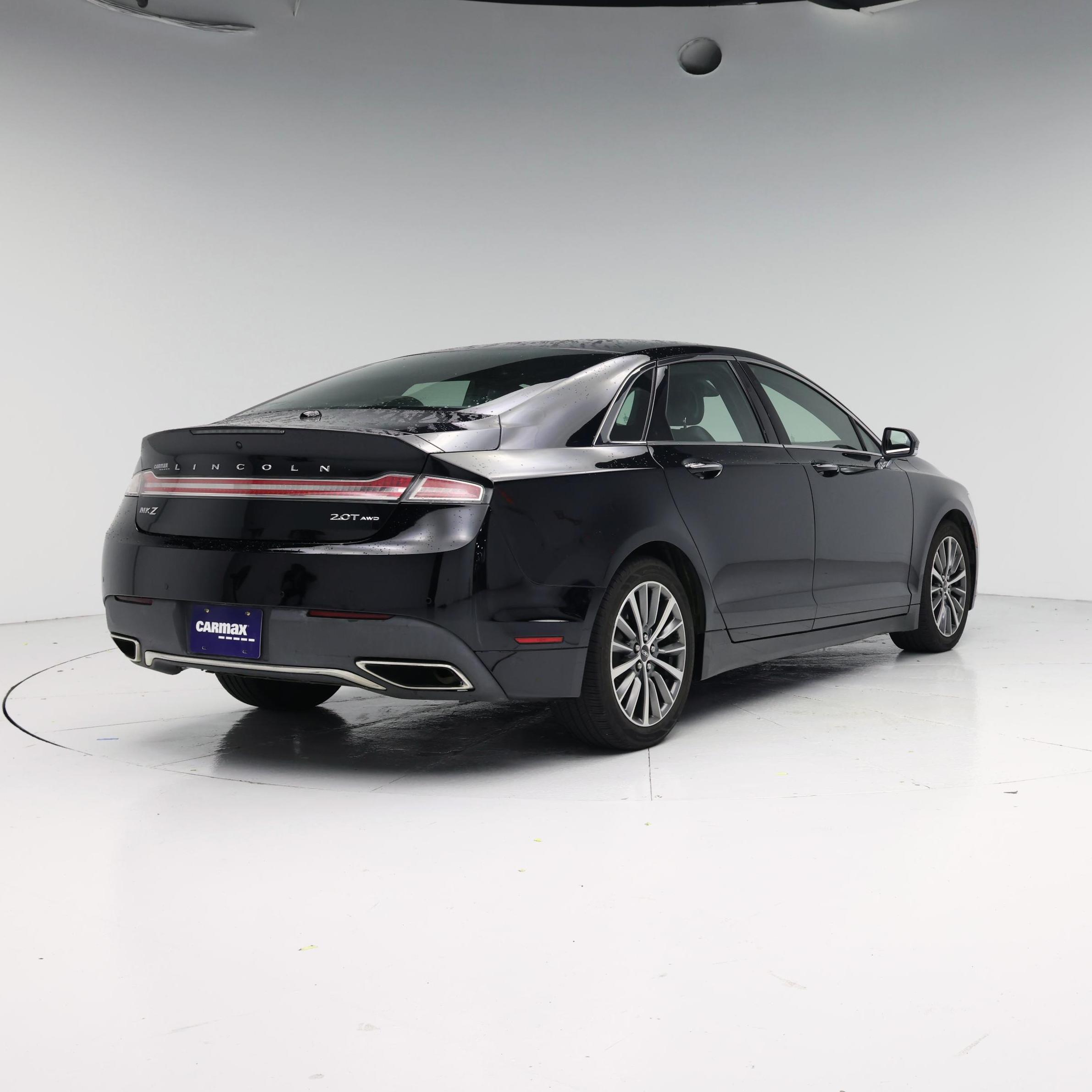Thumbnail: 2017 Lincoln MKZ - 8