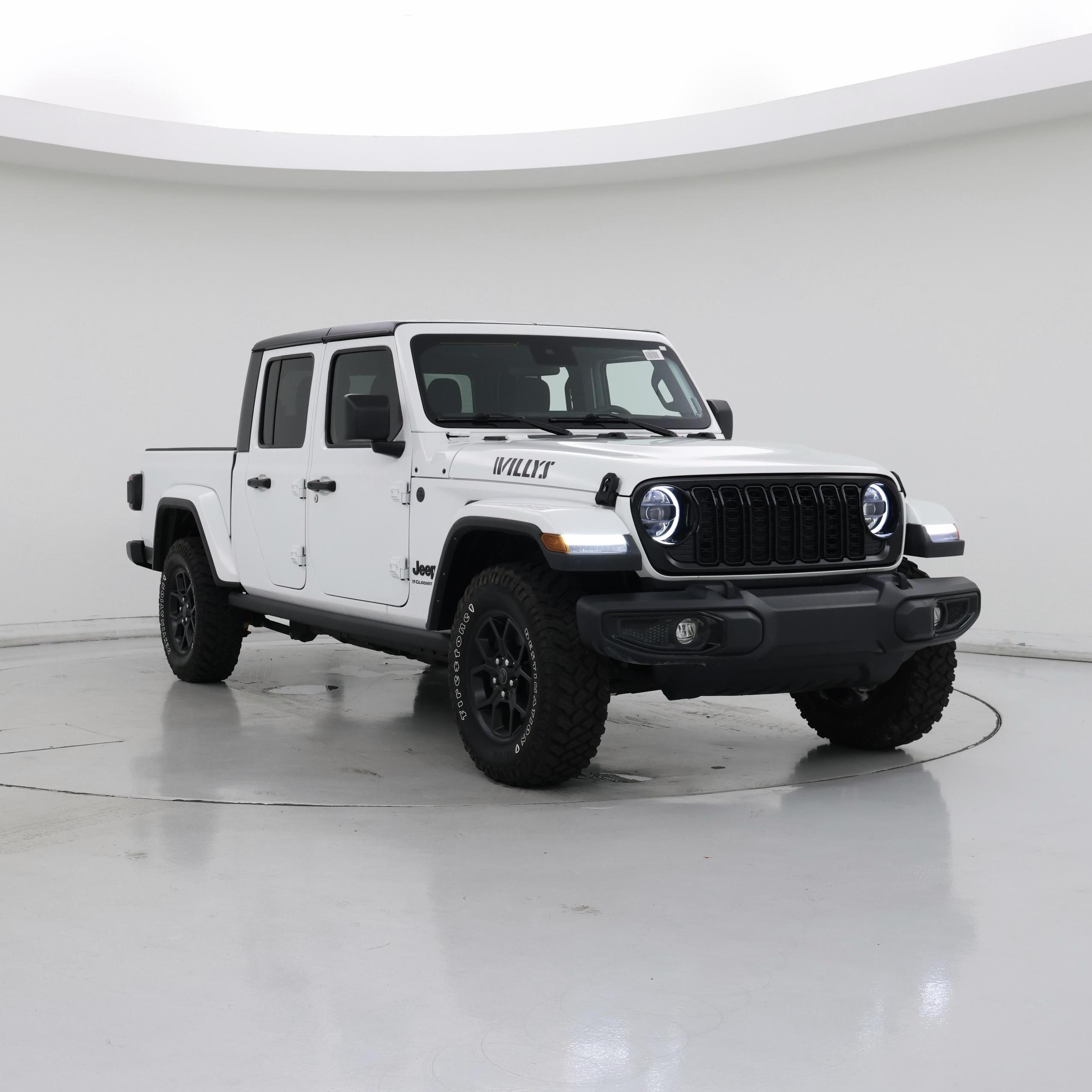 White 2024 Jeep Gladiator Pickup Truck Four-Wheel Drive 8-Speed Automatic