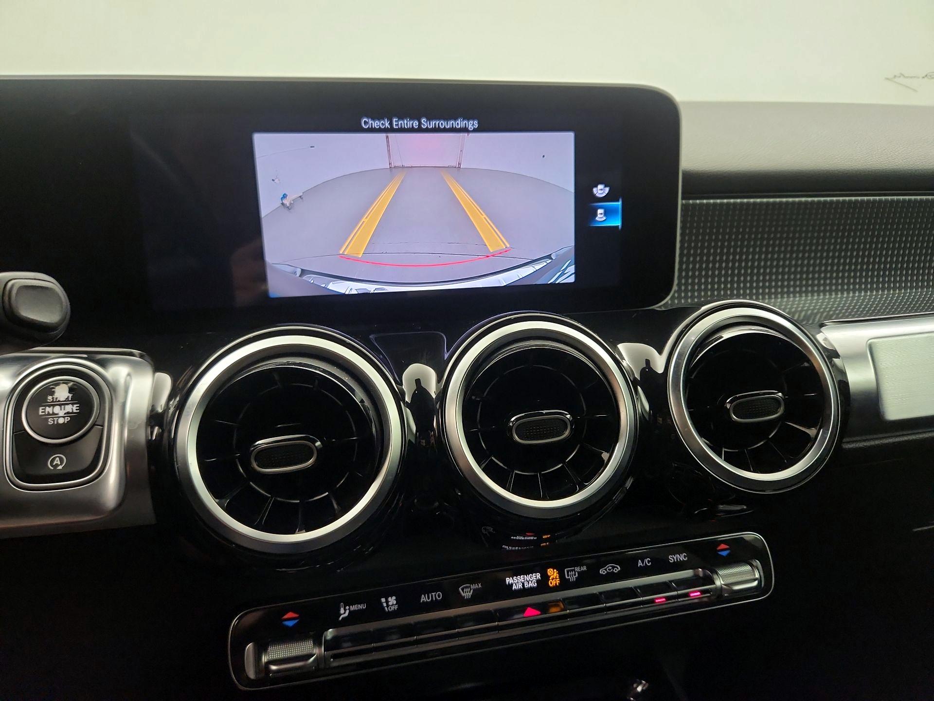 Thumbnail: 2020 Mercedes-Benz GLB - 13