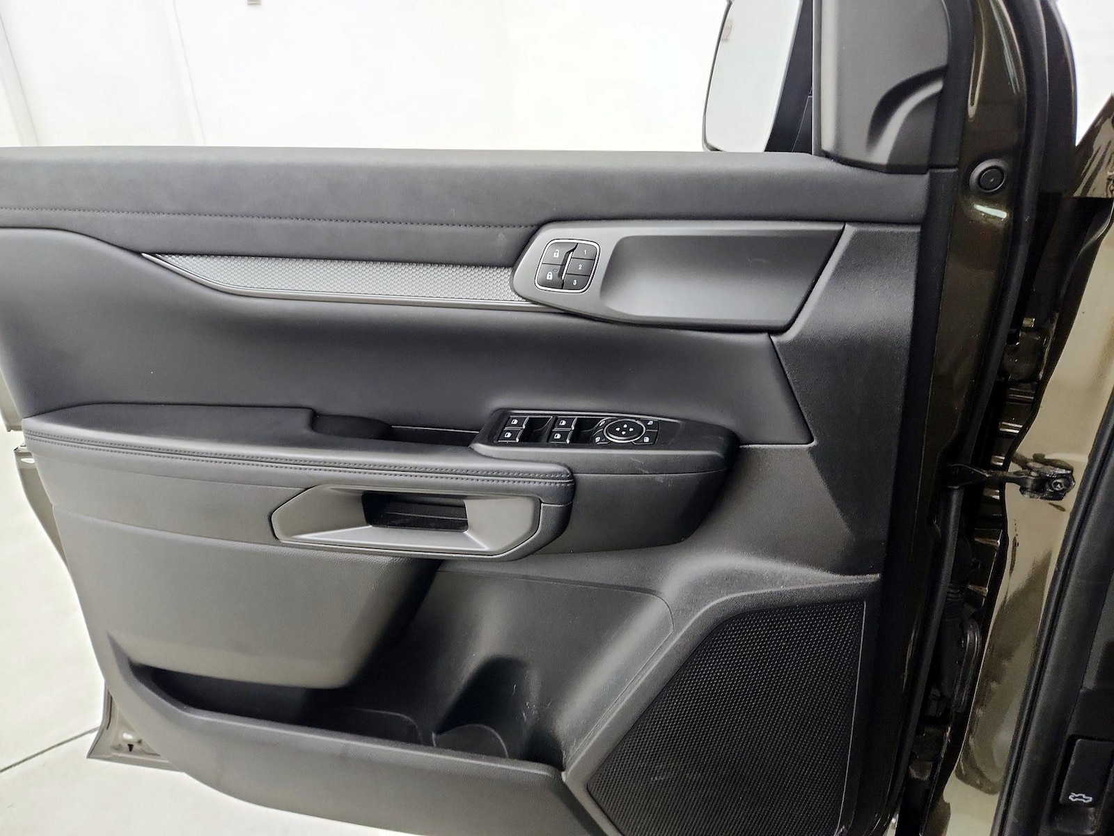 2025 Ford Ranger Raptor - Photo 13