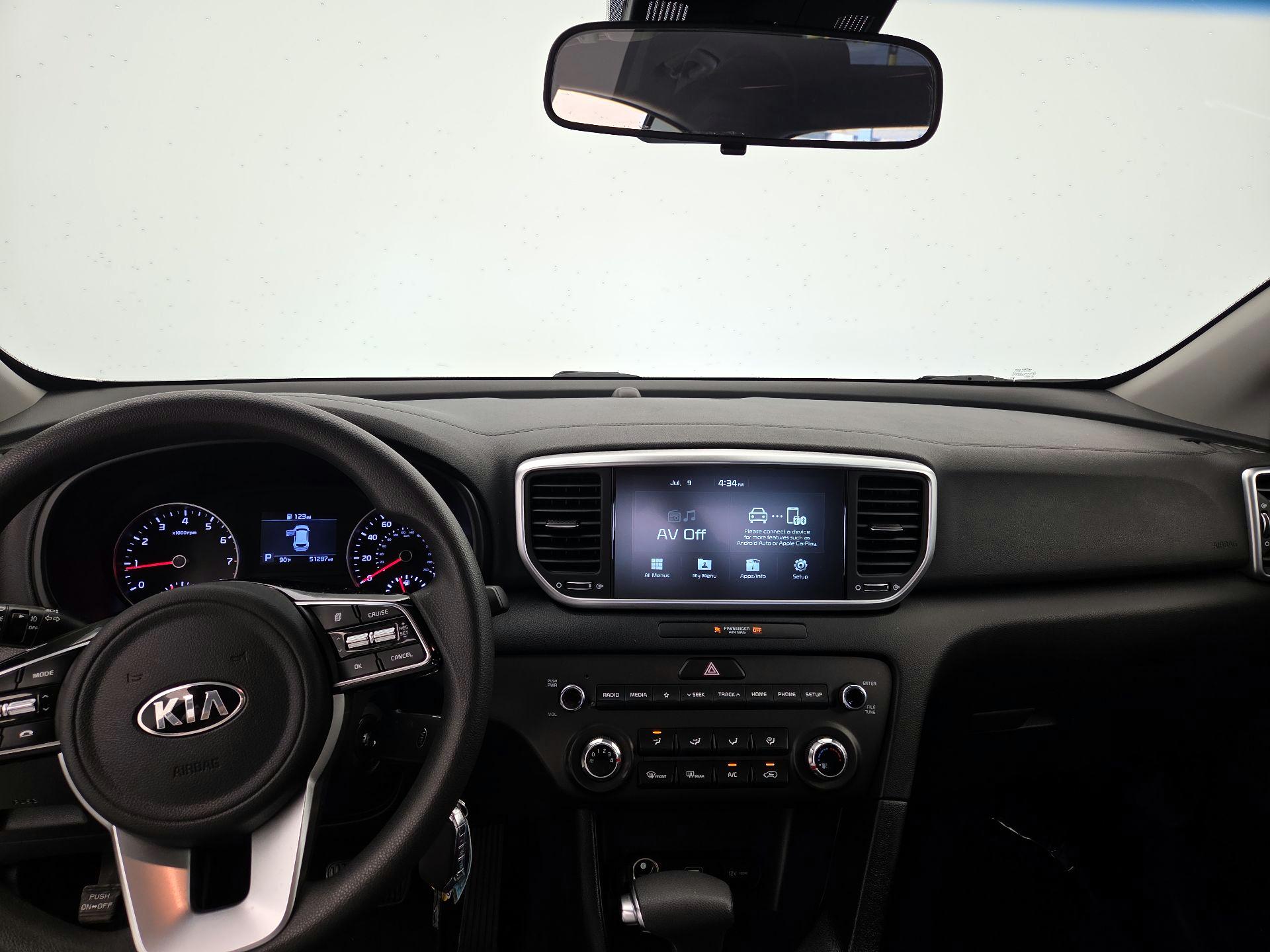 Thumbnail: 2022 Kia Sportage - 9