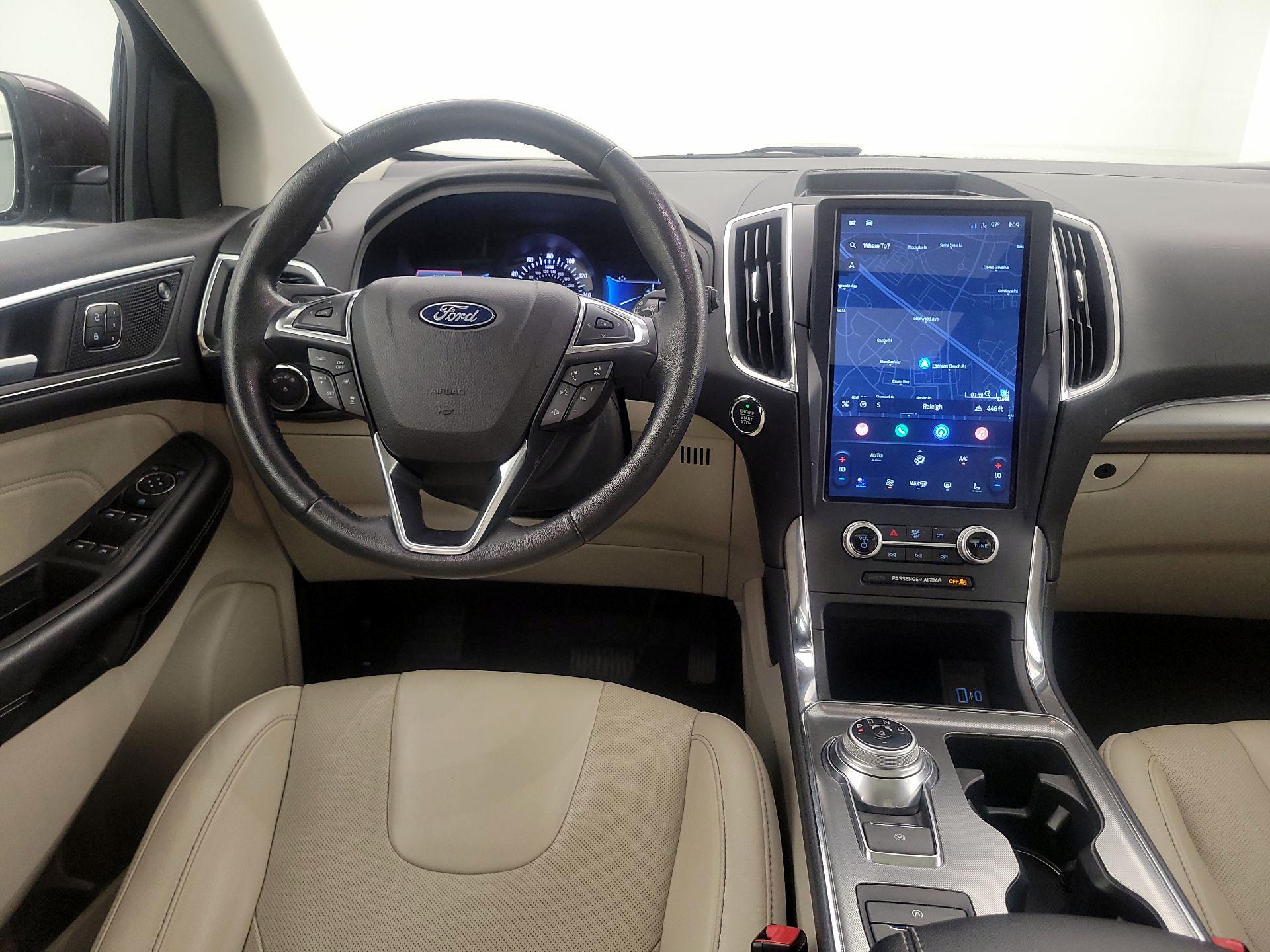 Thumbnail: 2022 Ford Edge - 10