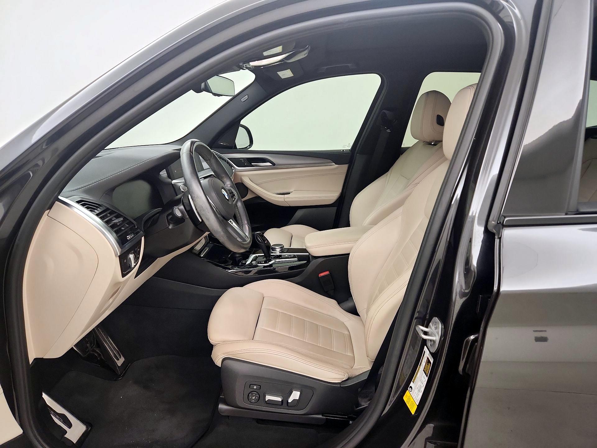 Thumbnail: 2021 BMW X3 - 11
