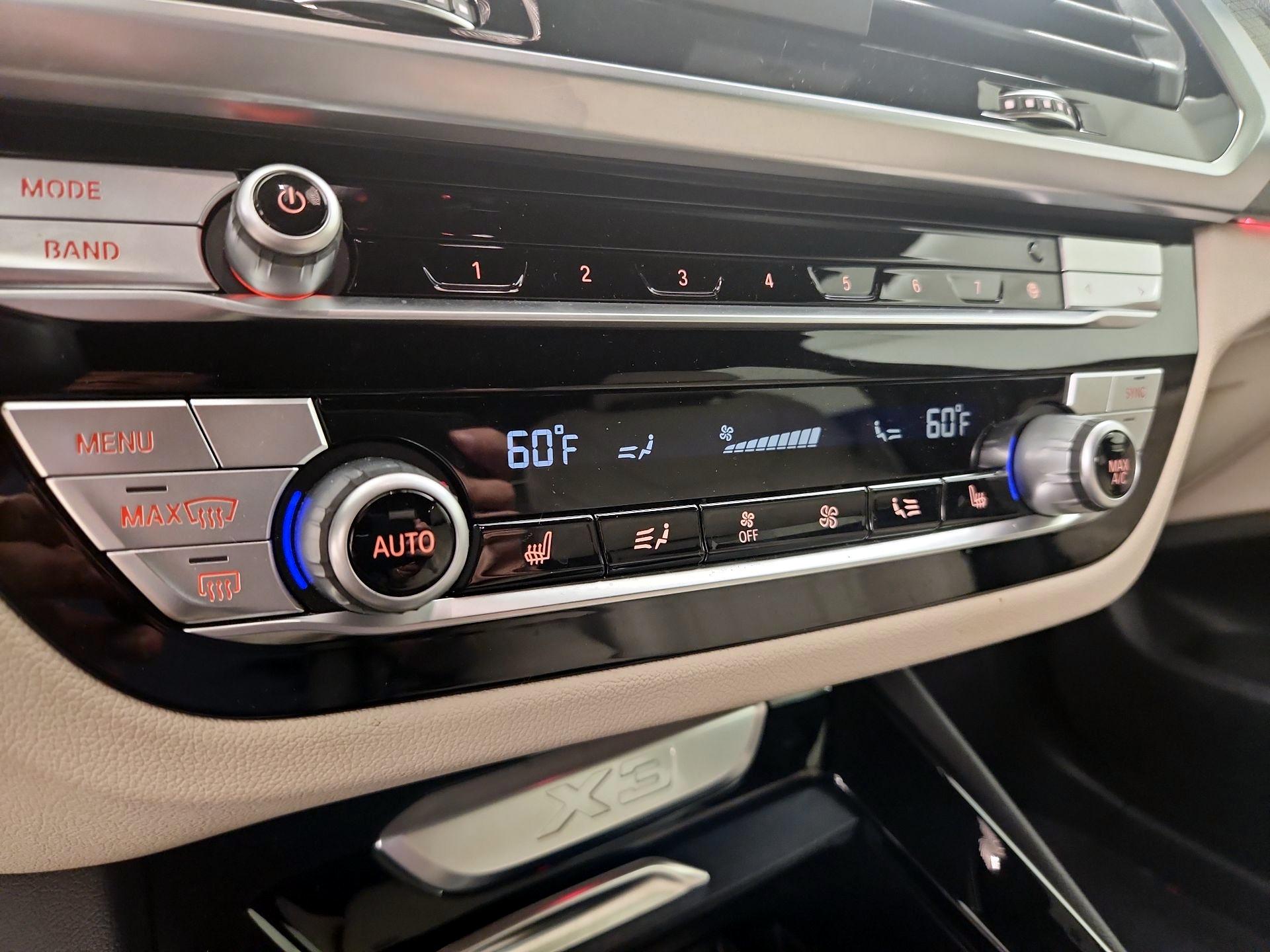 Thumbnail: 2021 BMW X3 - 17
