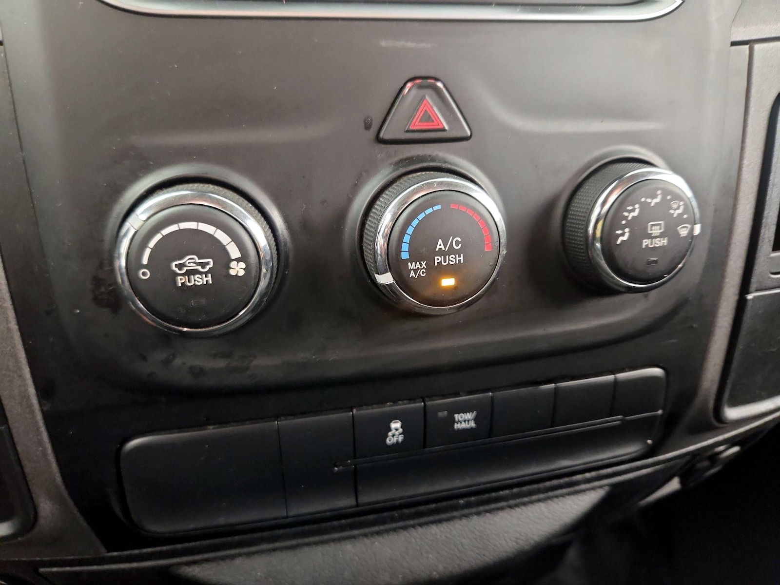 2019 RAM Ram 1500 Classic Tradesman - Photo 17