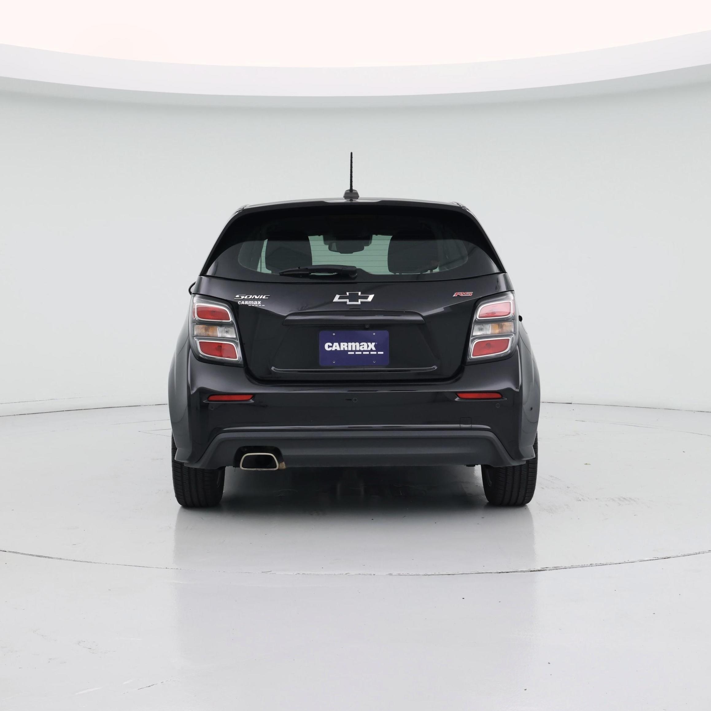 Thumbnail: 2019 Chevrolet Sonic - 6
