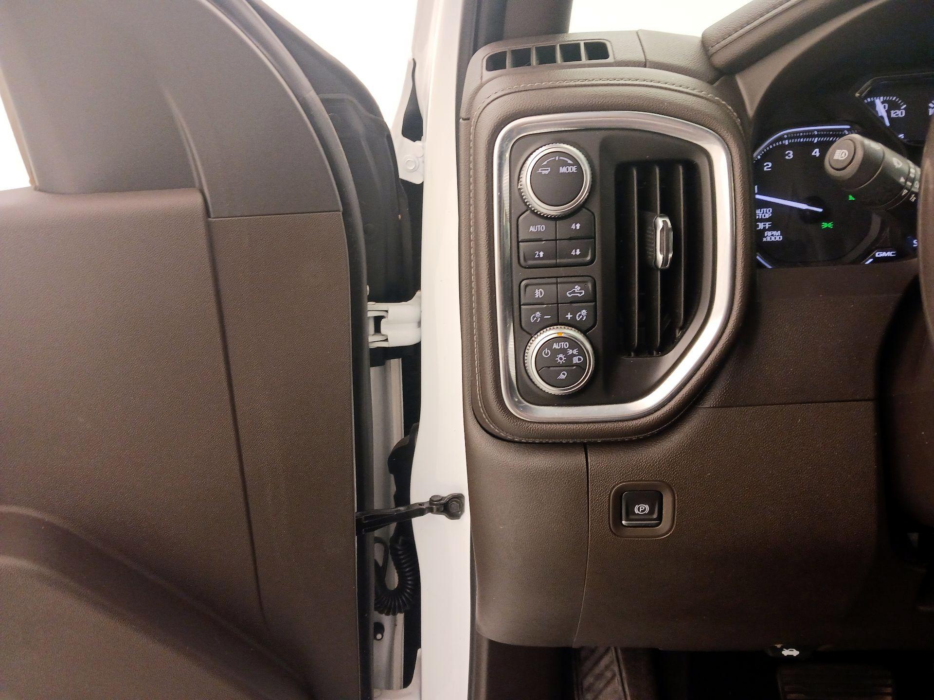 Thumbnail: 2020 GMC Sierra 1500 - 13