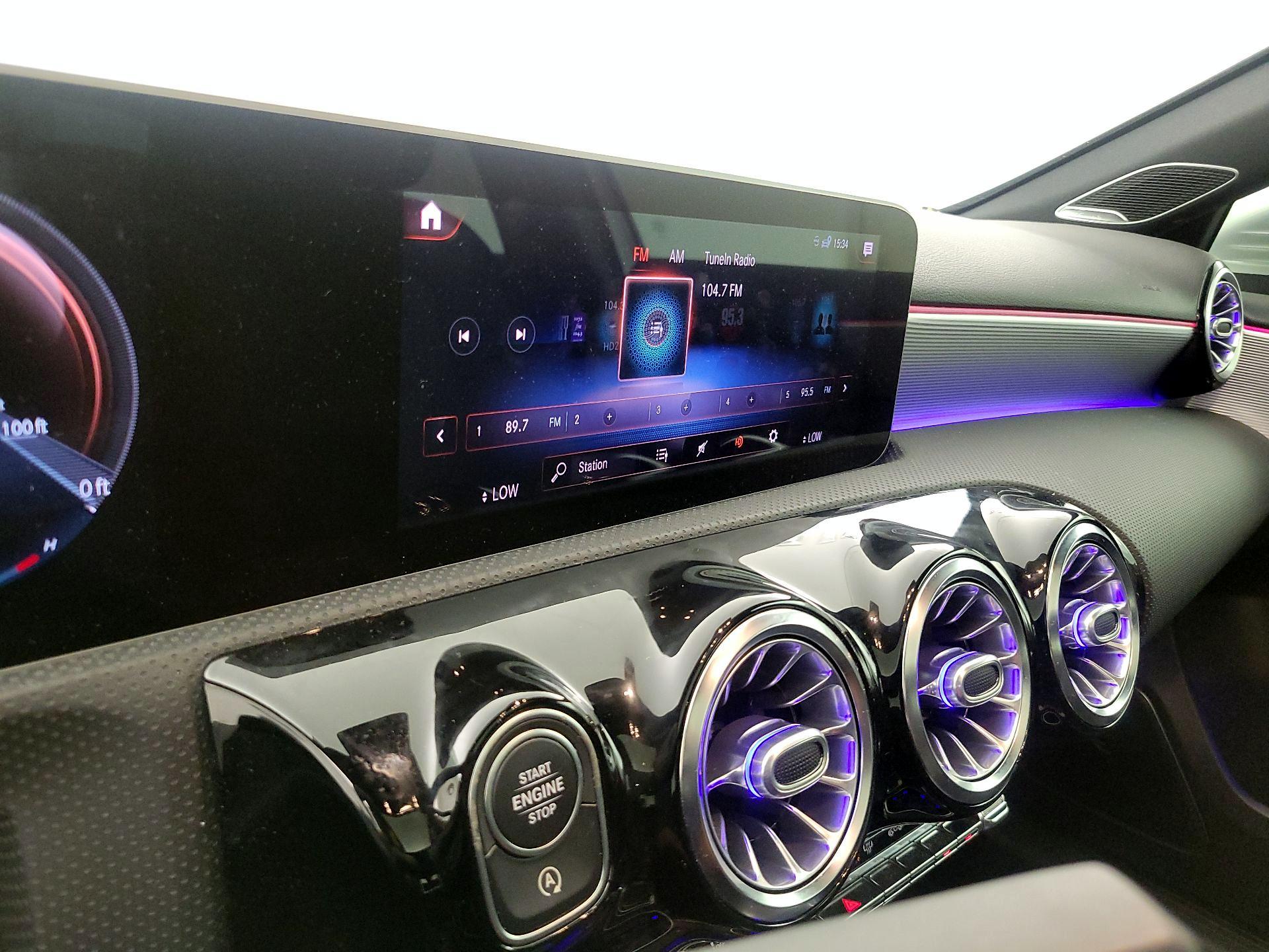 Thumbnail: 2020 Mercedes-Benz A-Class - 15