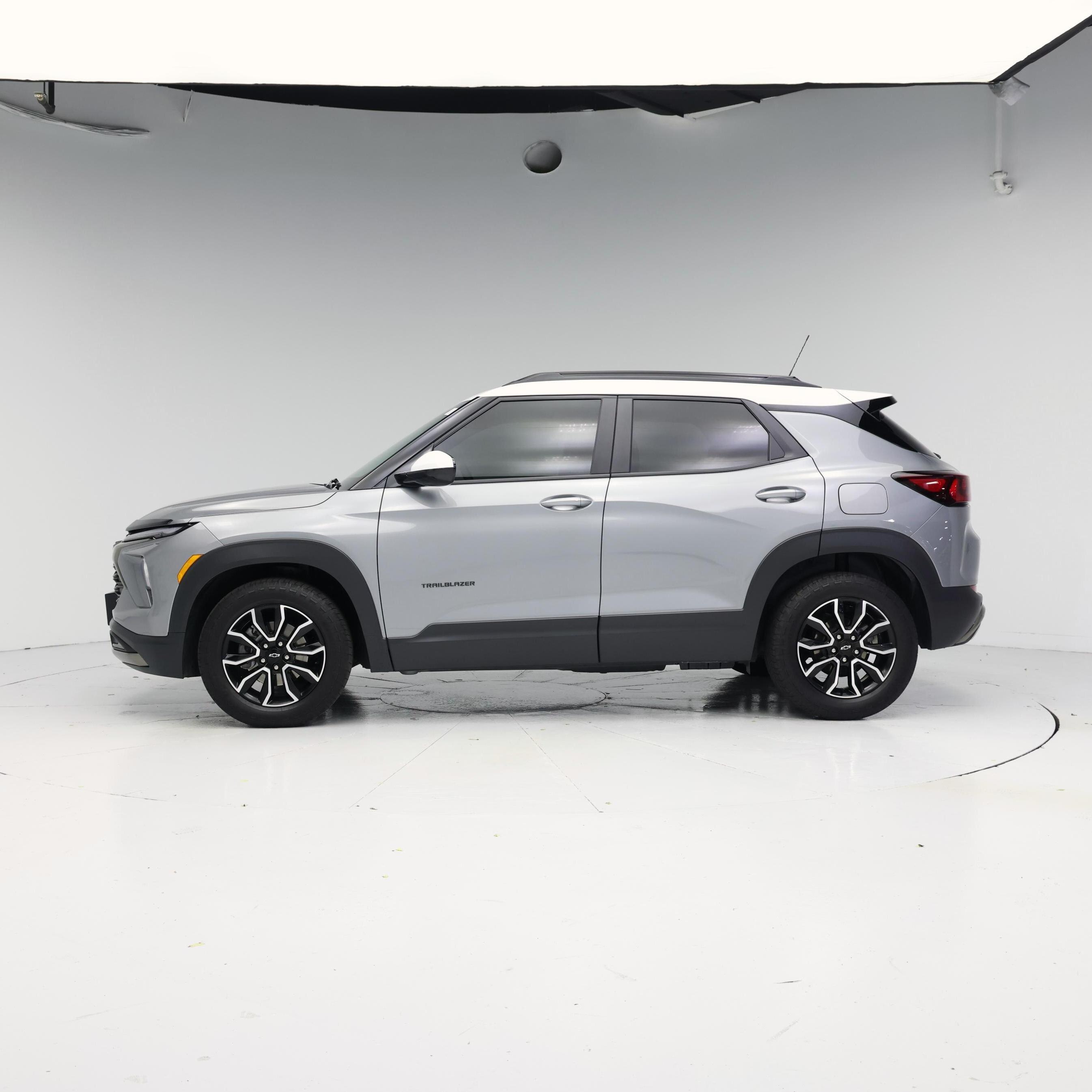 Thumbnail: 2025 Chevrolet TrailBlazer - 3