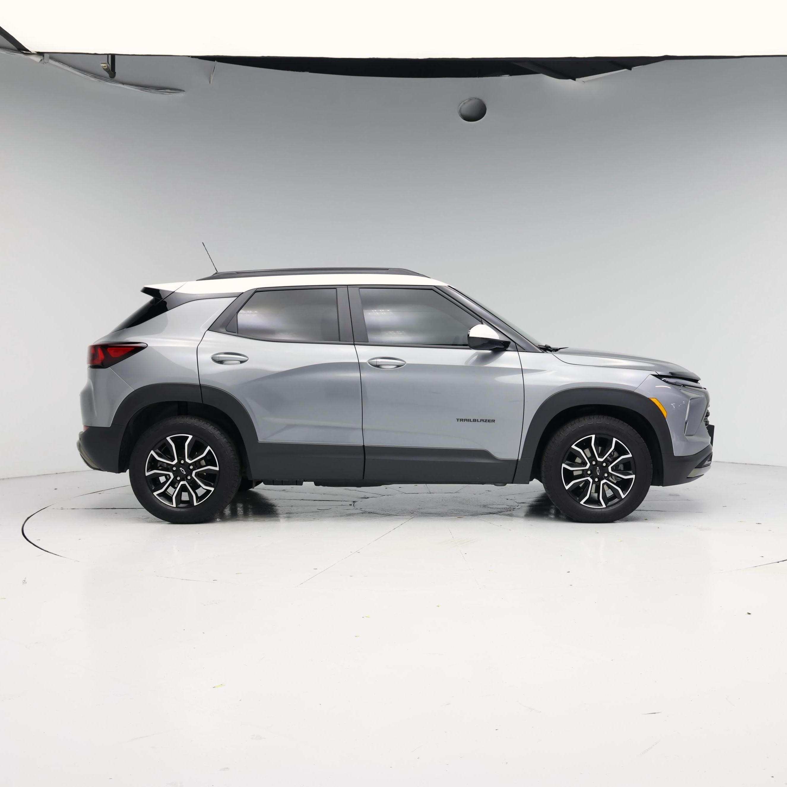 Thumbnail: 2025 Chevrolet TrailBlazer - 7