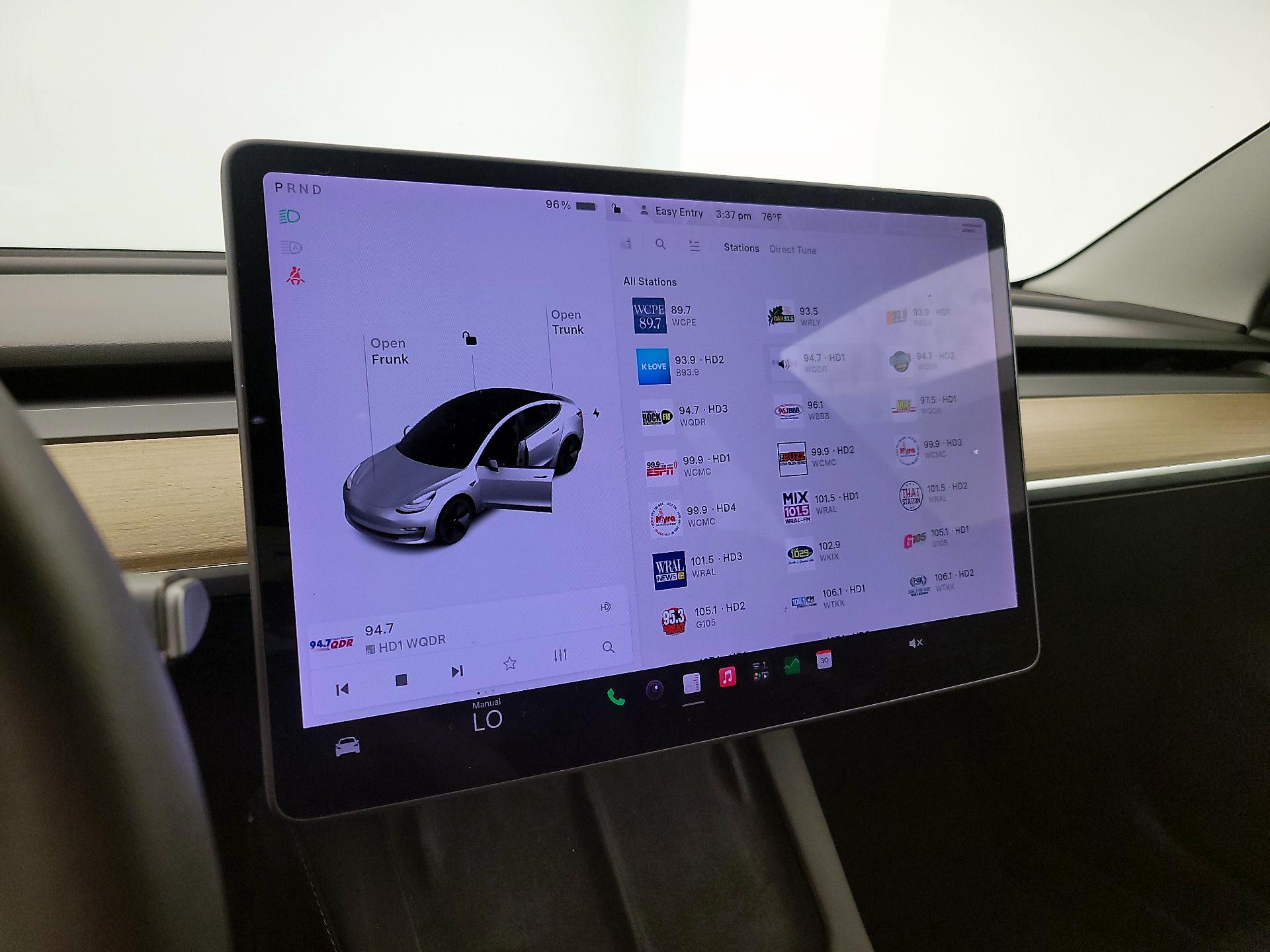 Thumbnail: 2021 Tesla Model 3 - 15
