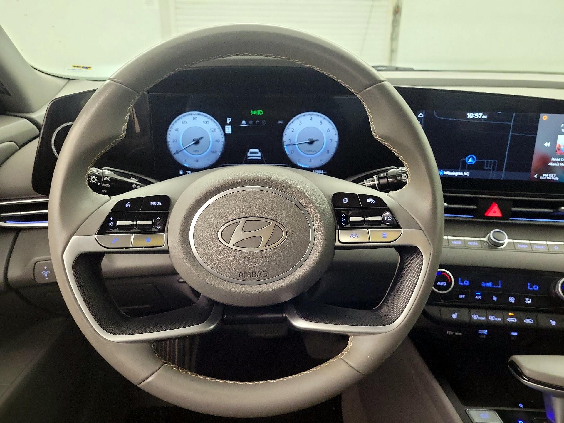 Thumbnail: 2024 Hyundai Elantra - 10