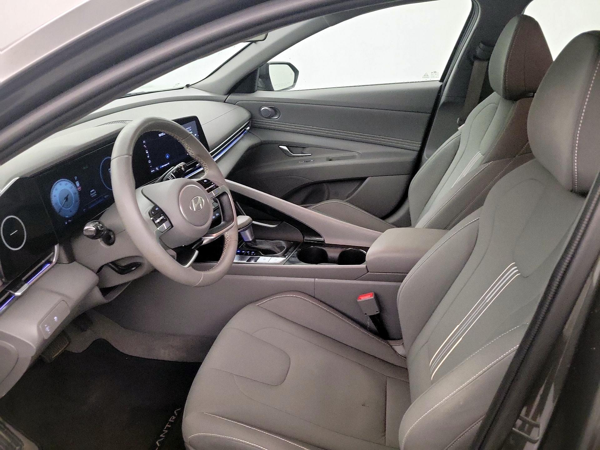 Thumbnail: 2024 Hyundai Elantra - 11