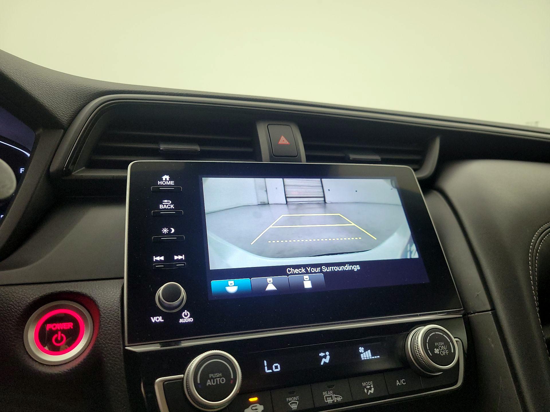 Thumbnail: 2019 Honda Insight - 14