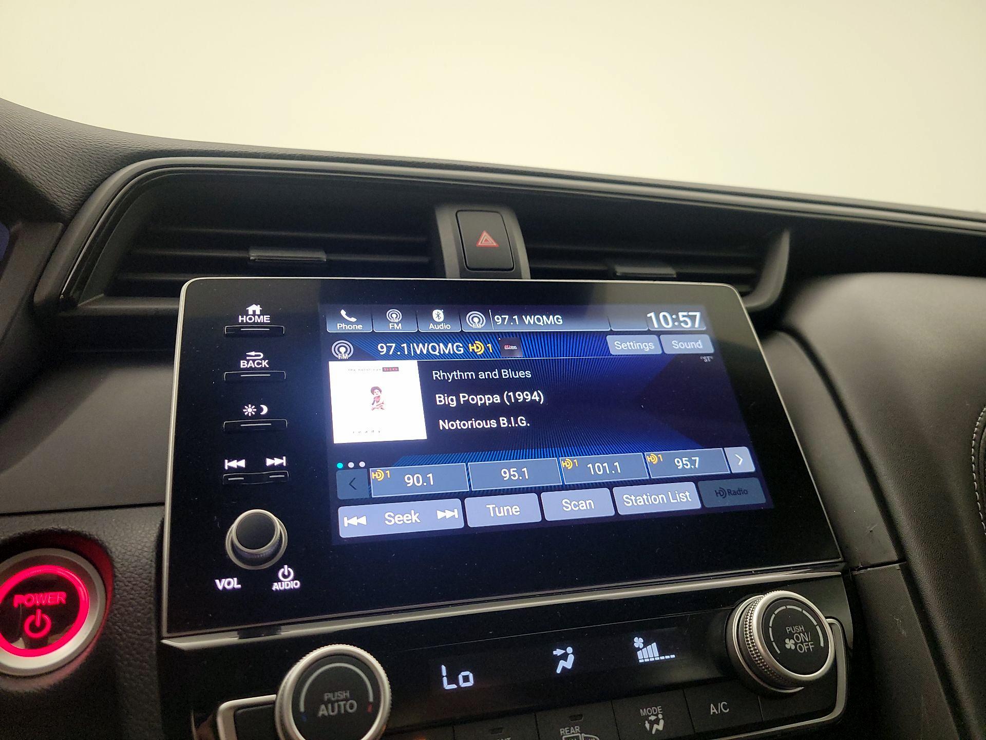 Thumbnail: 2019 Honda Insight - 15
