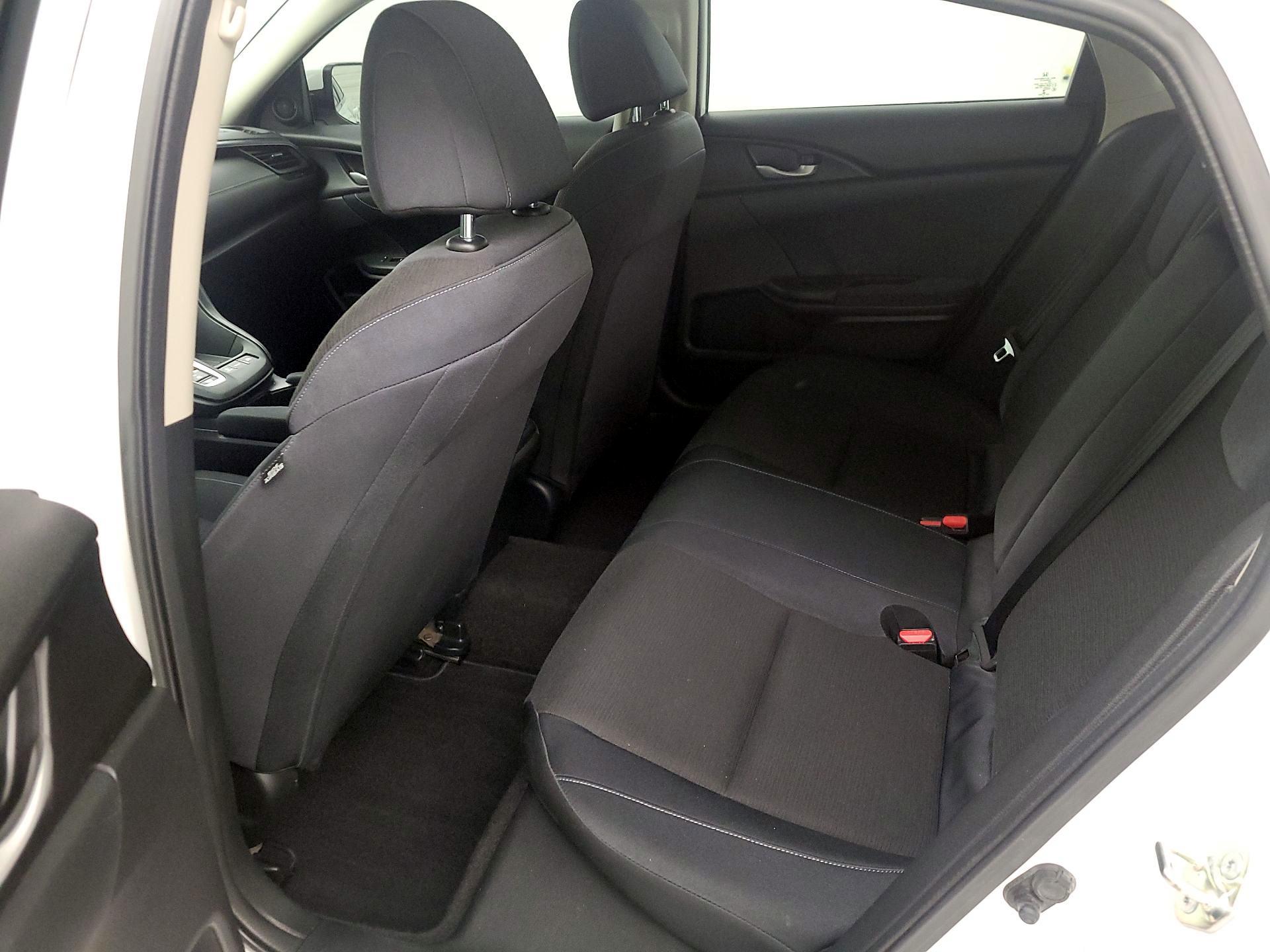 Thumbnail: 2019 Honda Insight - 19
