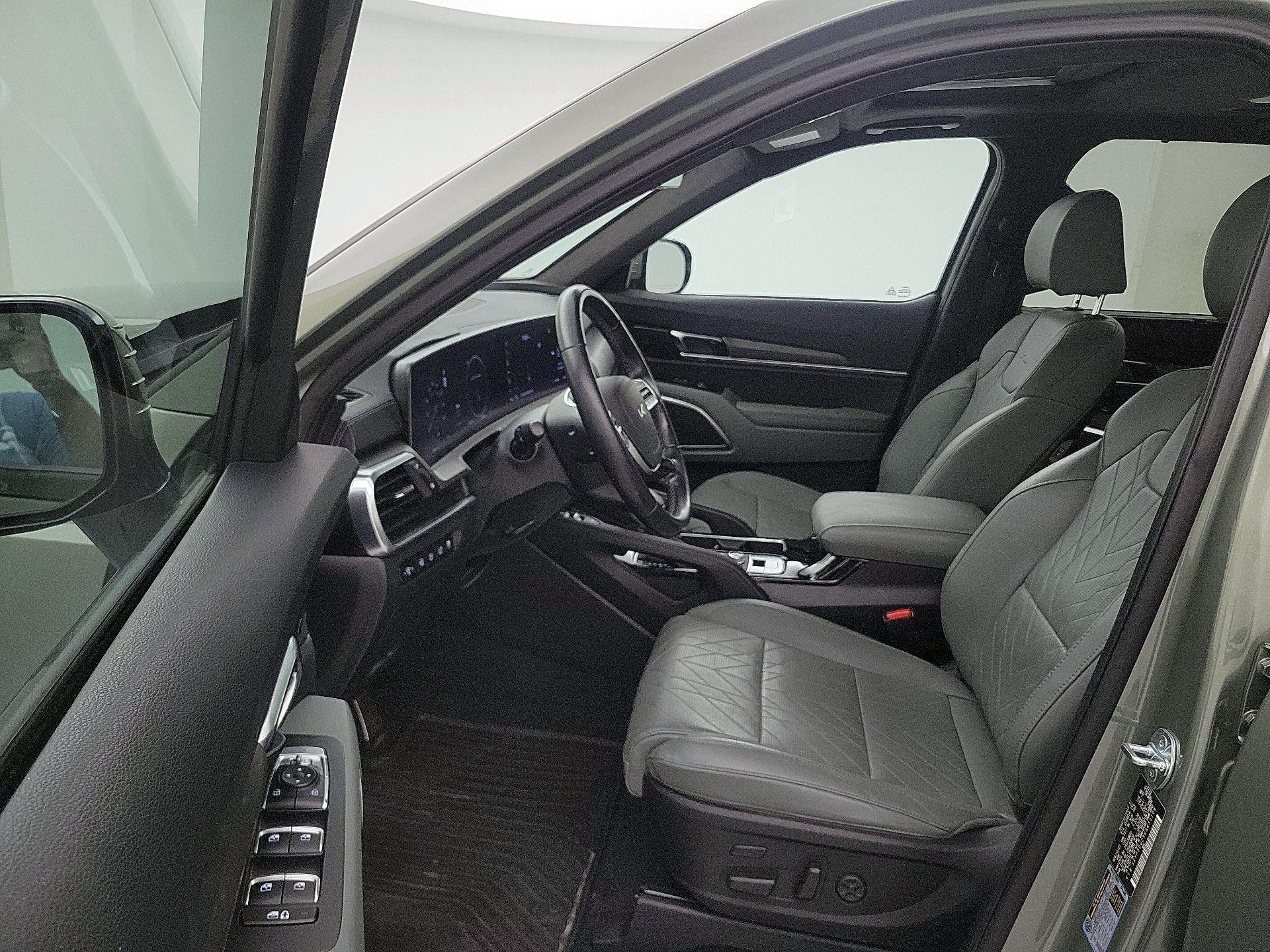 Thumbnail: 2024 Kia Telluride - 11