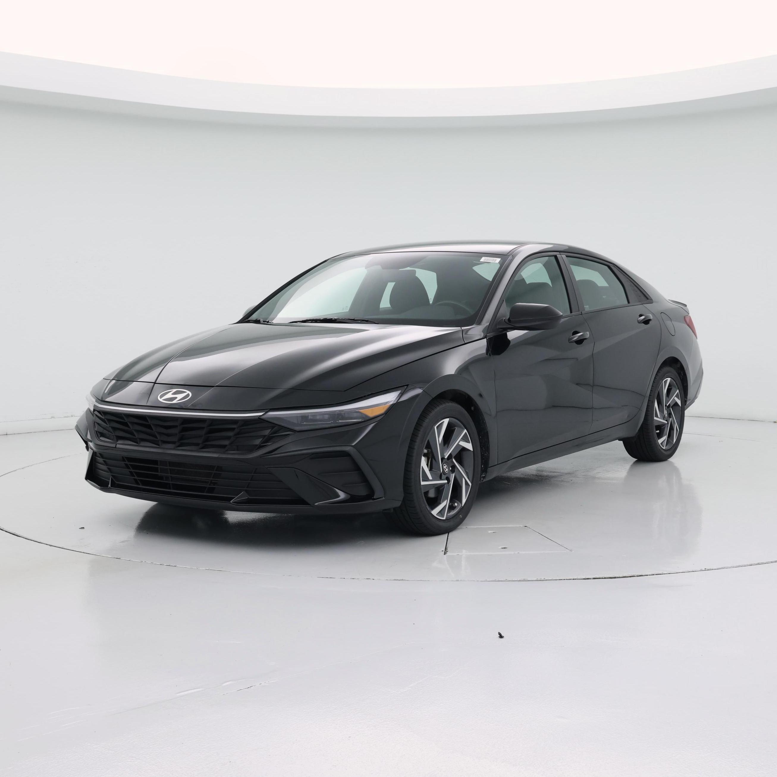 Thumbnail: 2025 Hyundai Elantra - 4