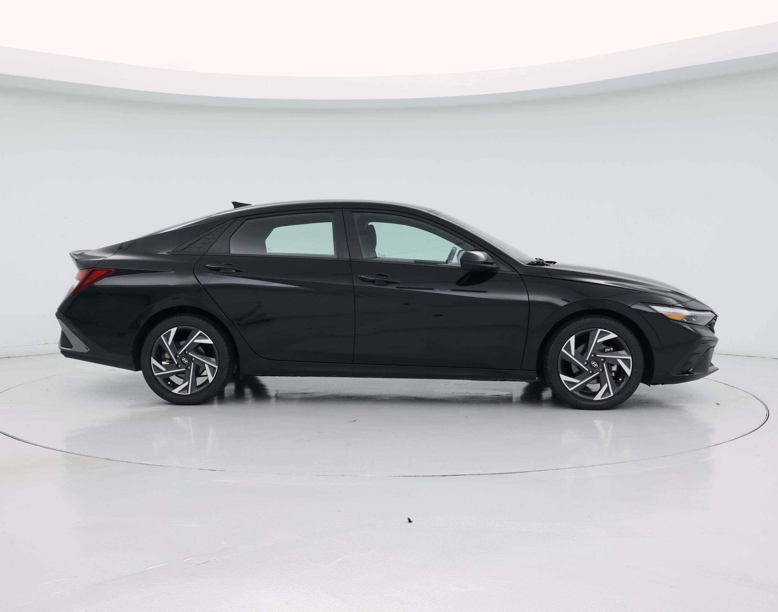 Thumbnail: 2025 Hyundai Elantra - 7