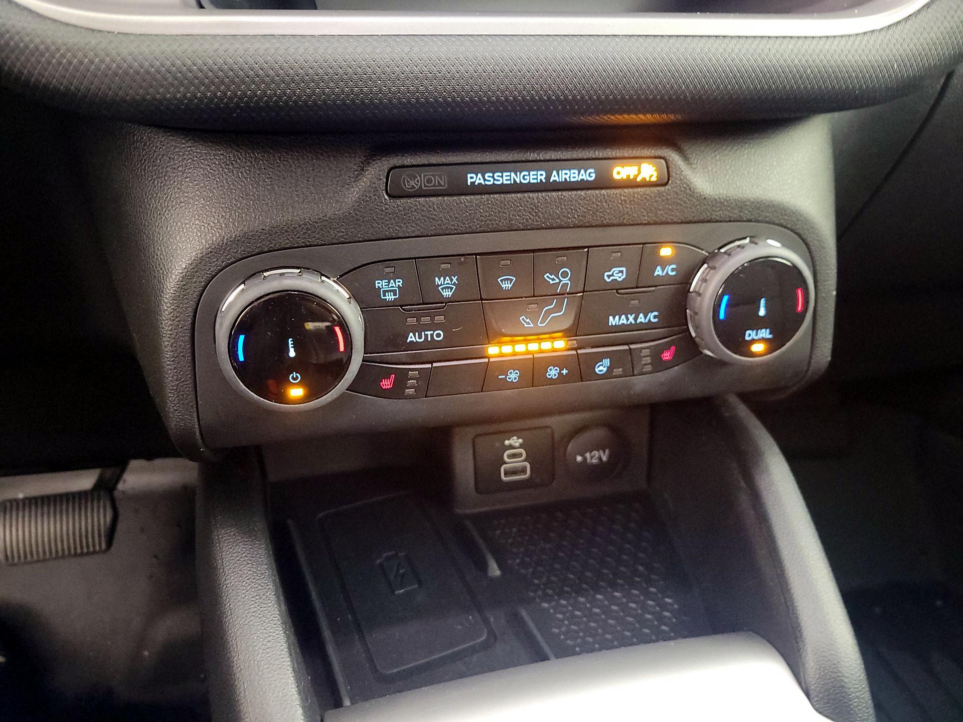 Thumbnail: 2023 Ford Bronco Sport - 17