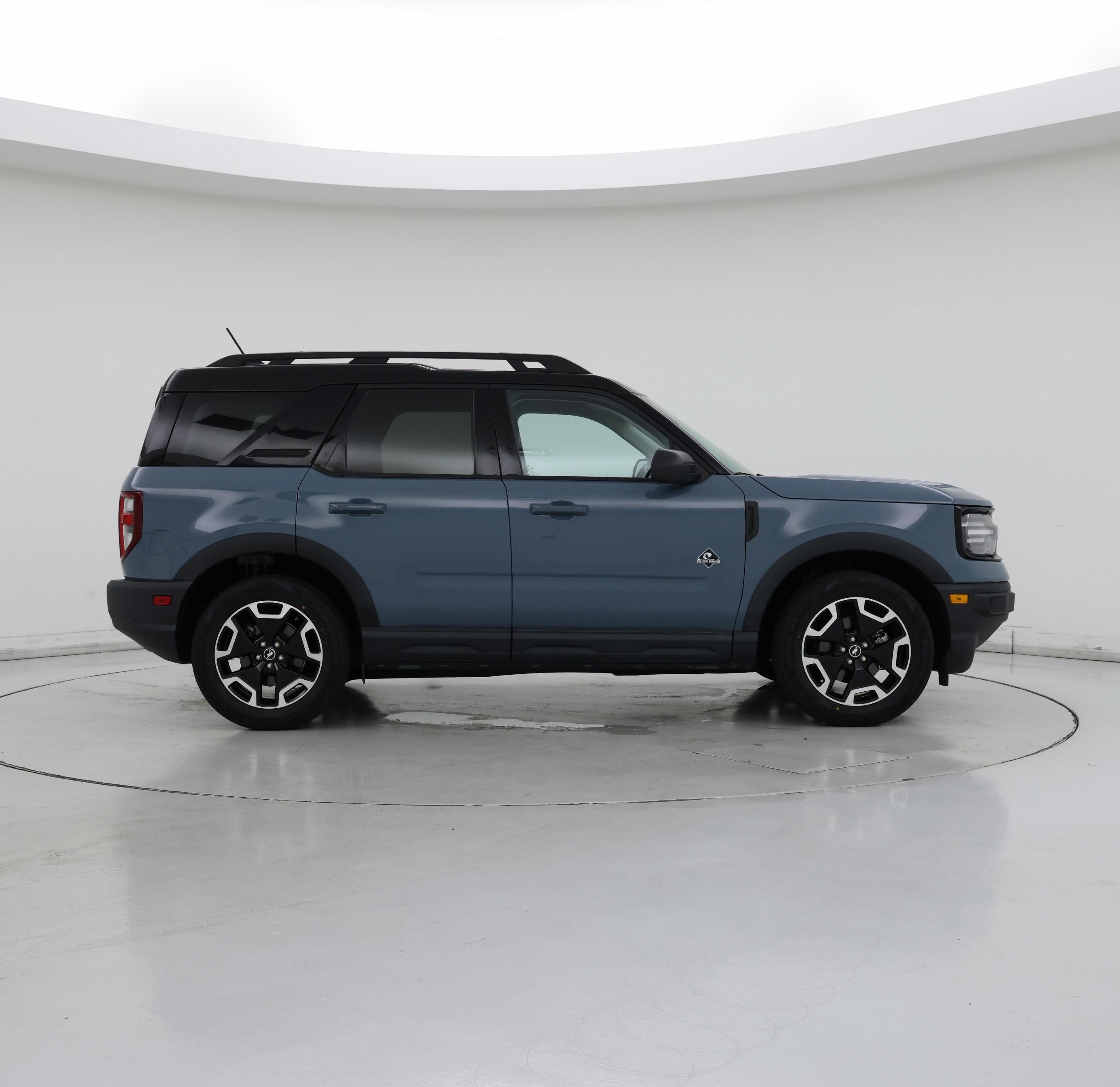 Thumbnail: 2023 Ford Bronco Sport - 7