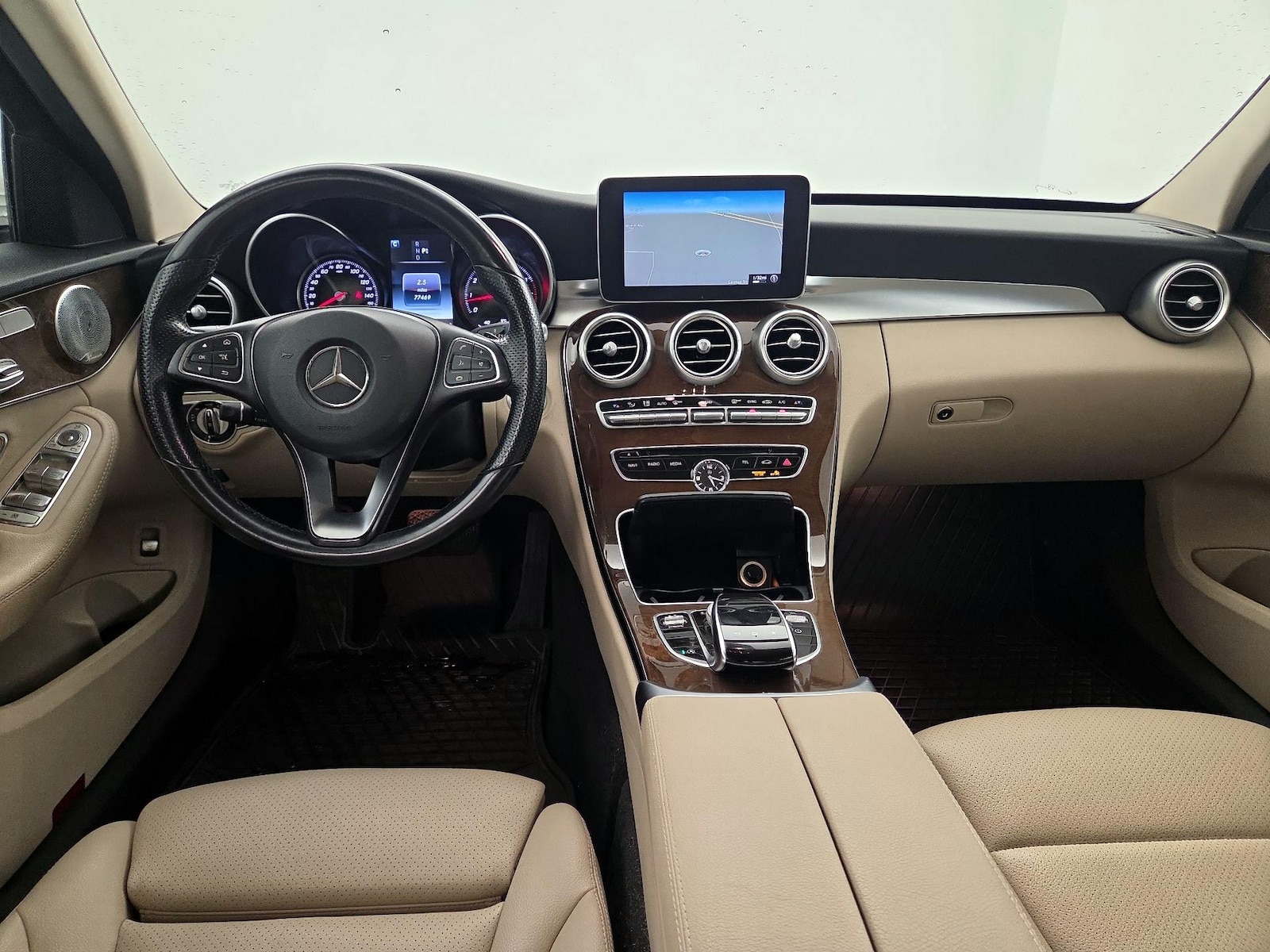 2016 Mercedes-Benz C-Class C300 - Photo 10