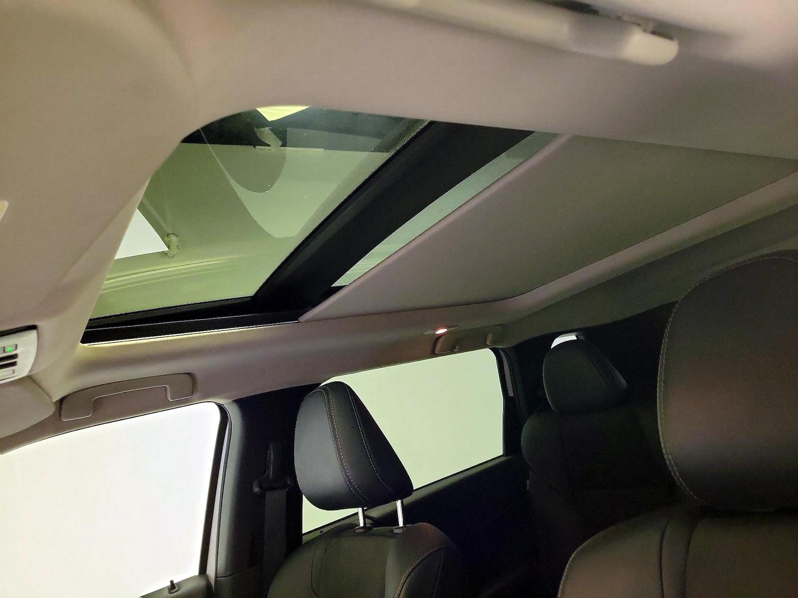 2024 Mitsubishi Outlander SE - Photo 21