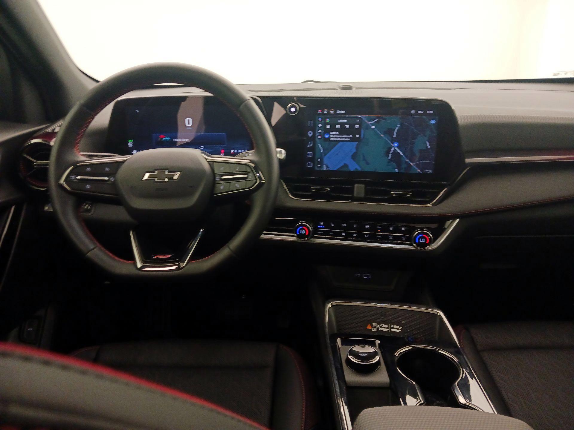 Thumbnail: 2026 Chevrolet Equinox - 10