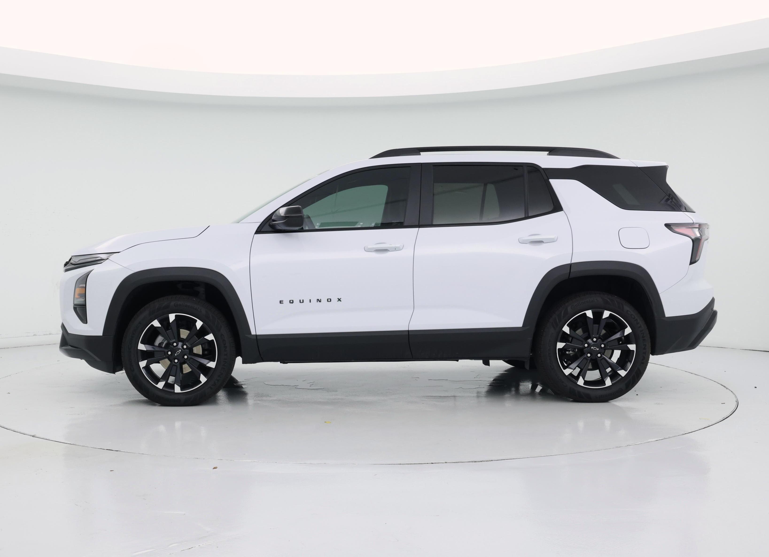 Thumbnail: 2026 Chevrolet Equinox - 3