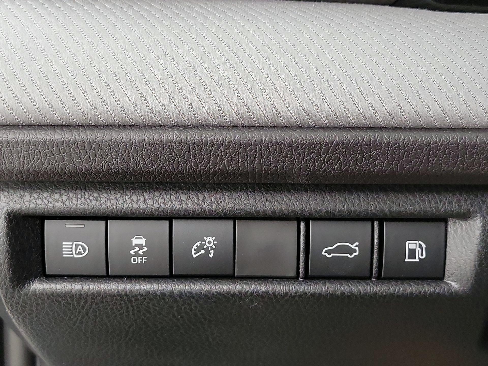 Thumbnail: 2026 Toyota Camry - 13