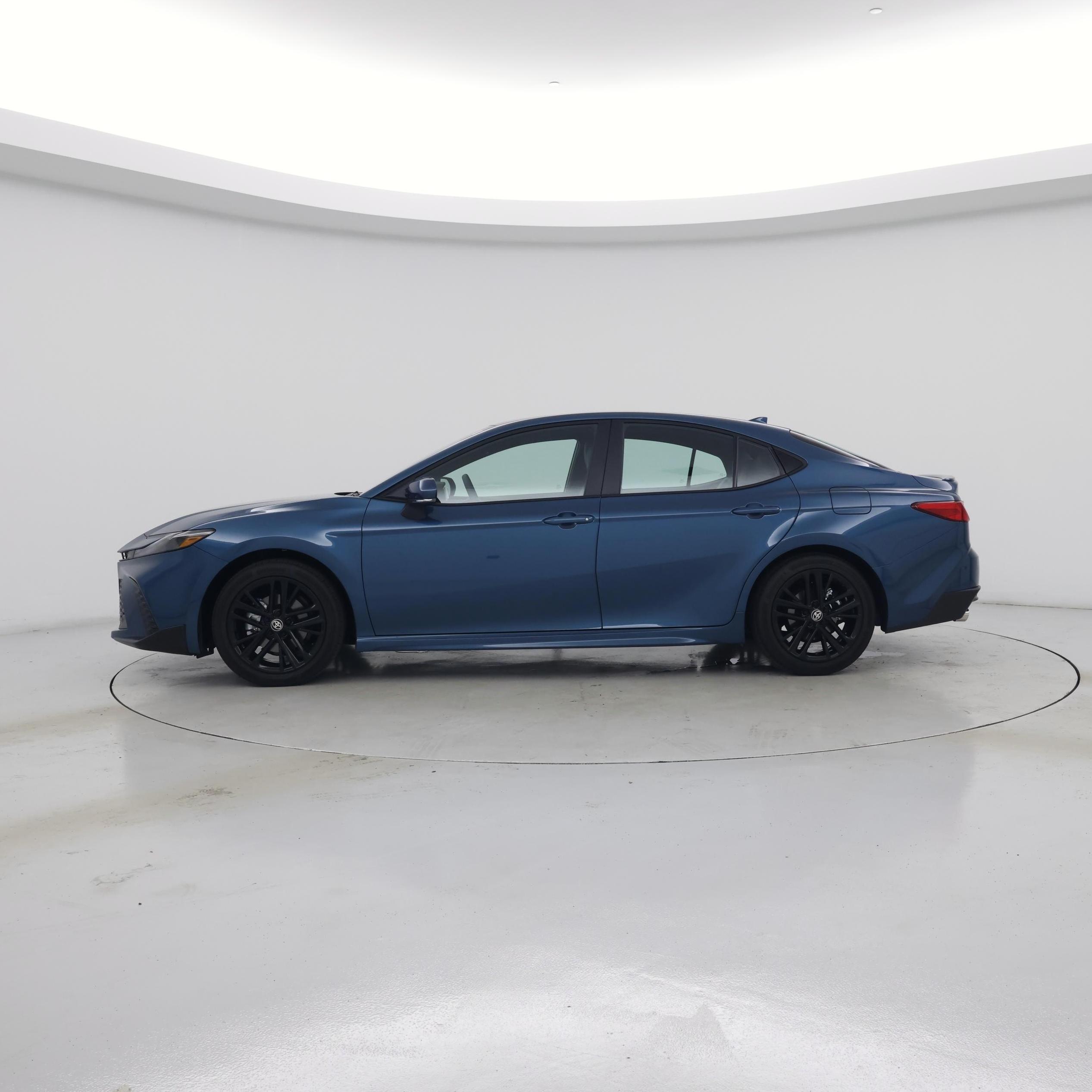 Thumbnail: 2026 Toyota Camry - 3