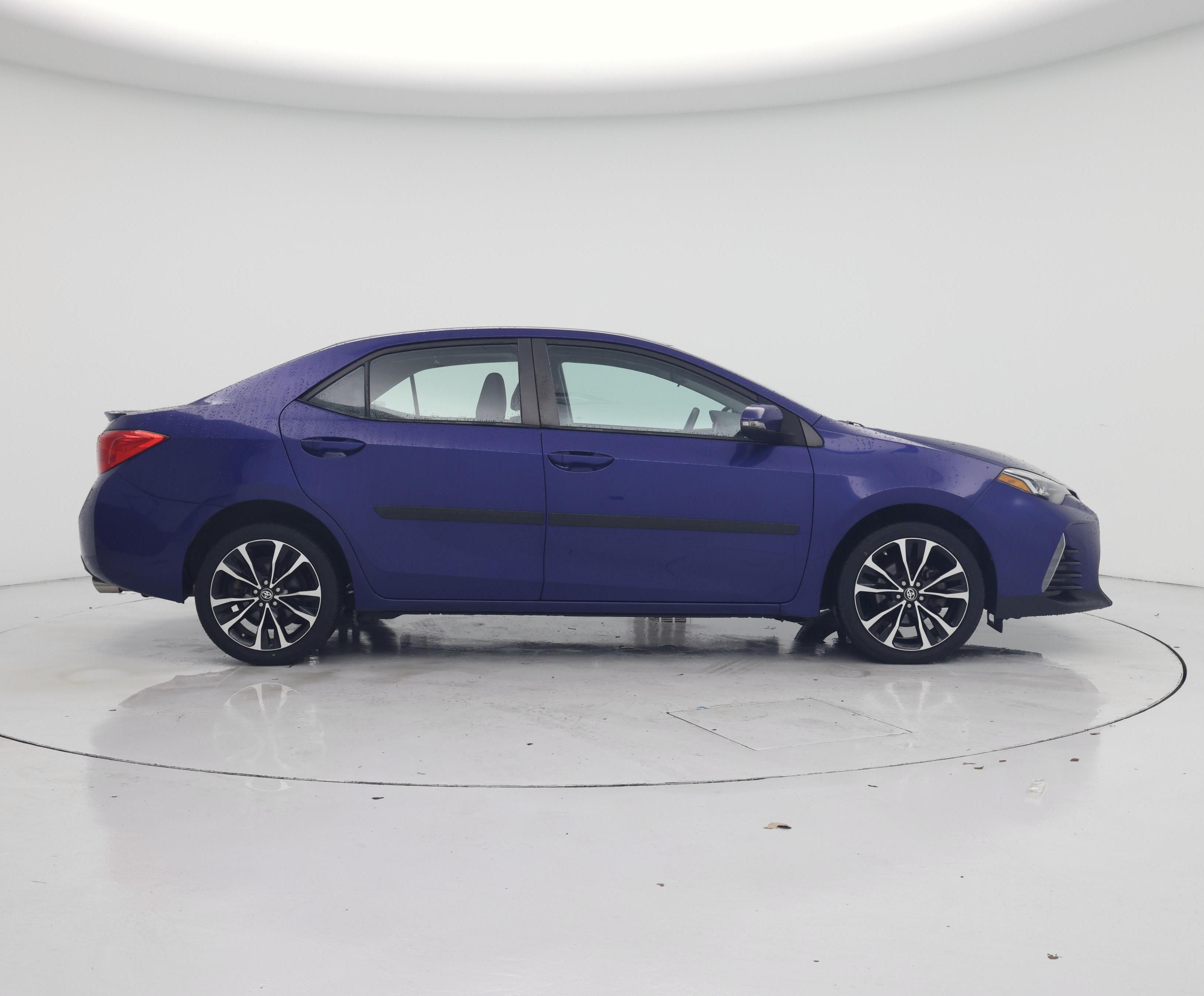 Thumbnail: 2017 Toyota Corolla - 7