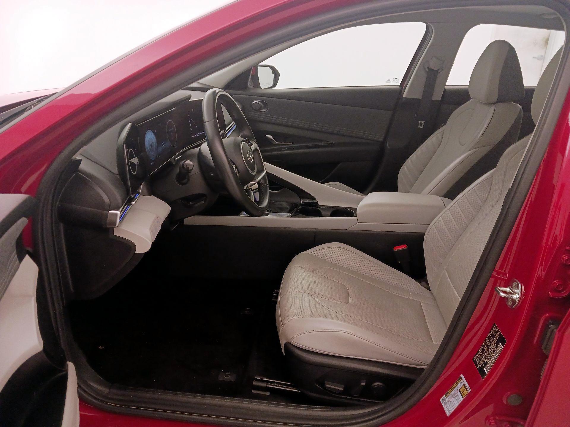 Thumbnail: 2023 Hyundai Elantra - 11