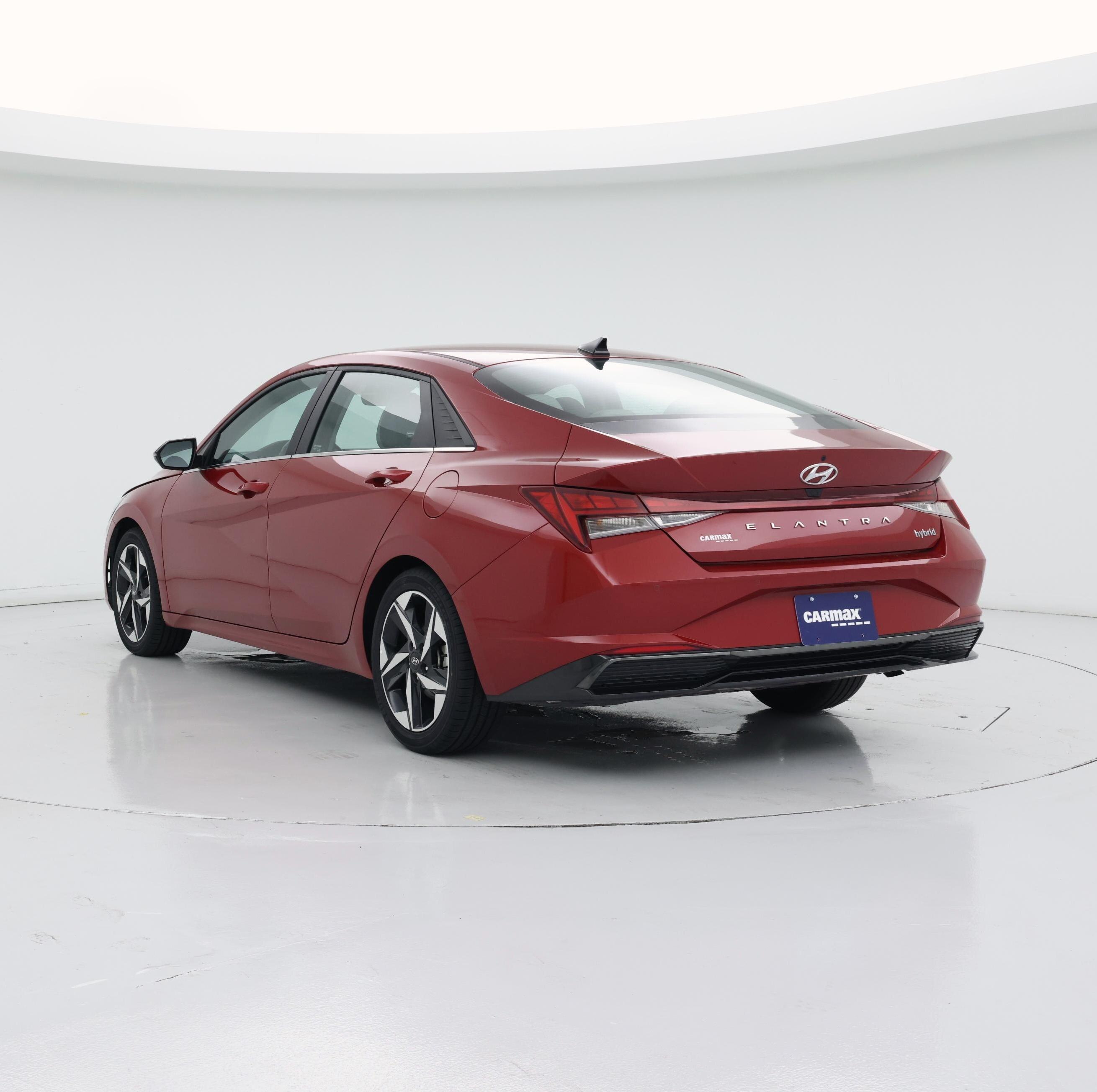 Thumbnail: 2023 Hyundai Elantra - 2