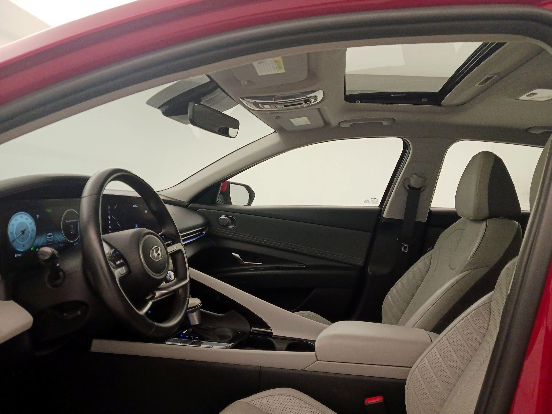 Thumbnail: 2023 Hyundai Elantra - 20